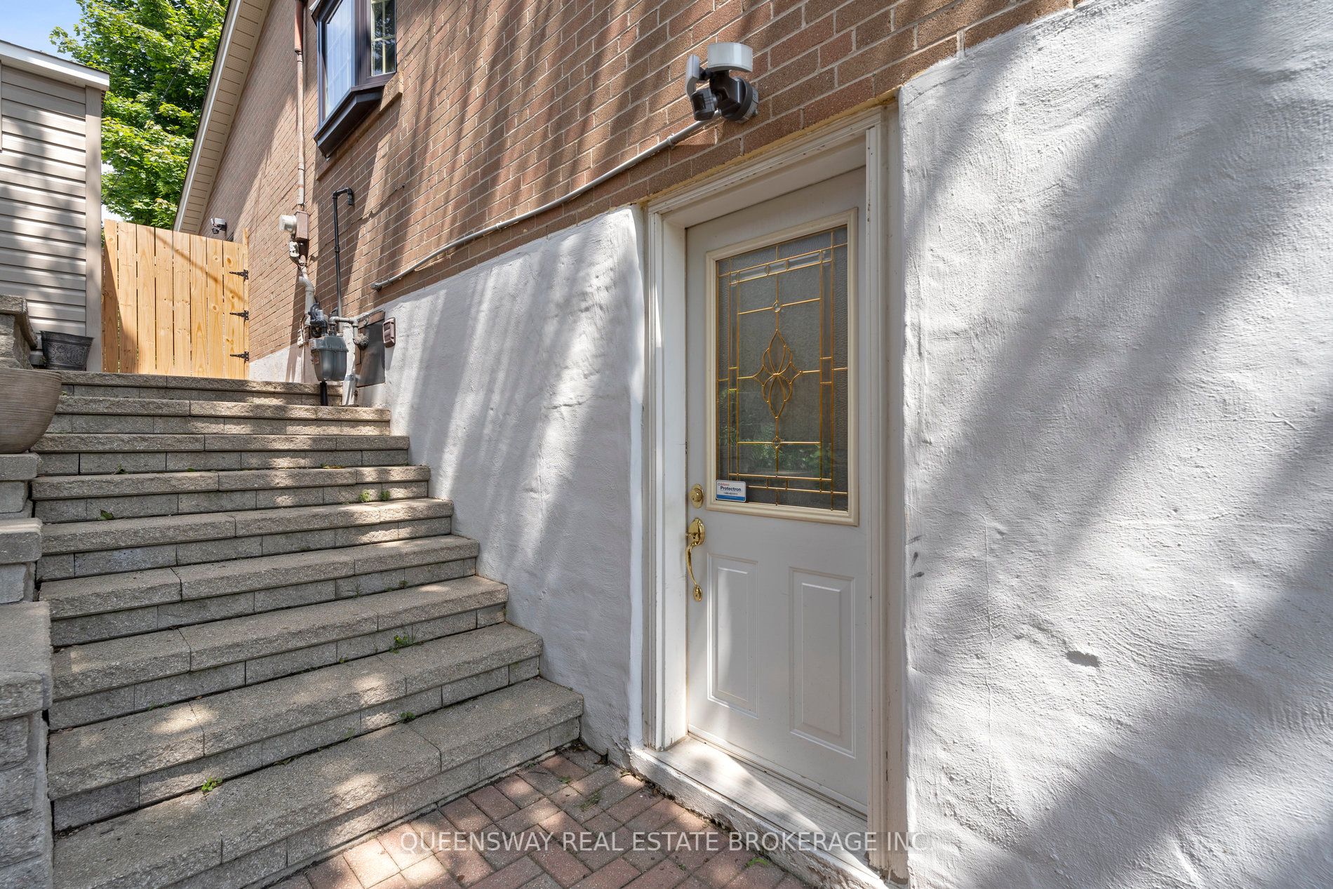 25 Jasper Dr