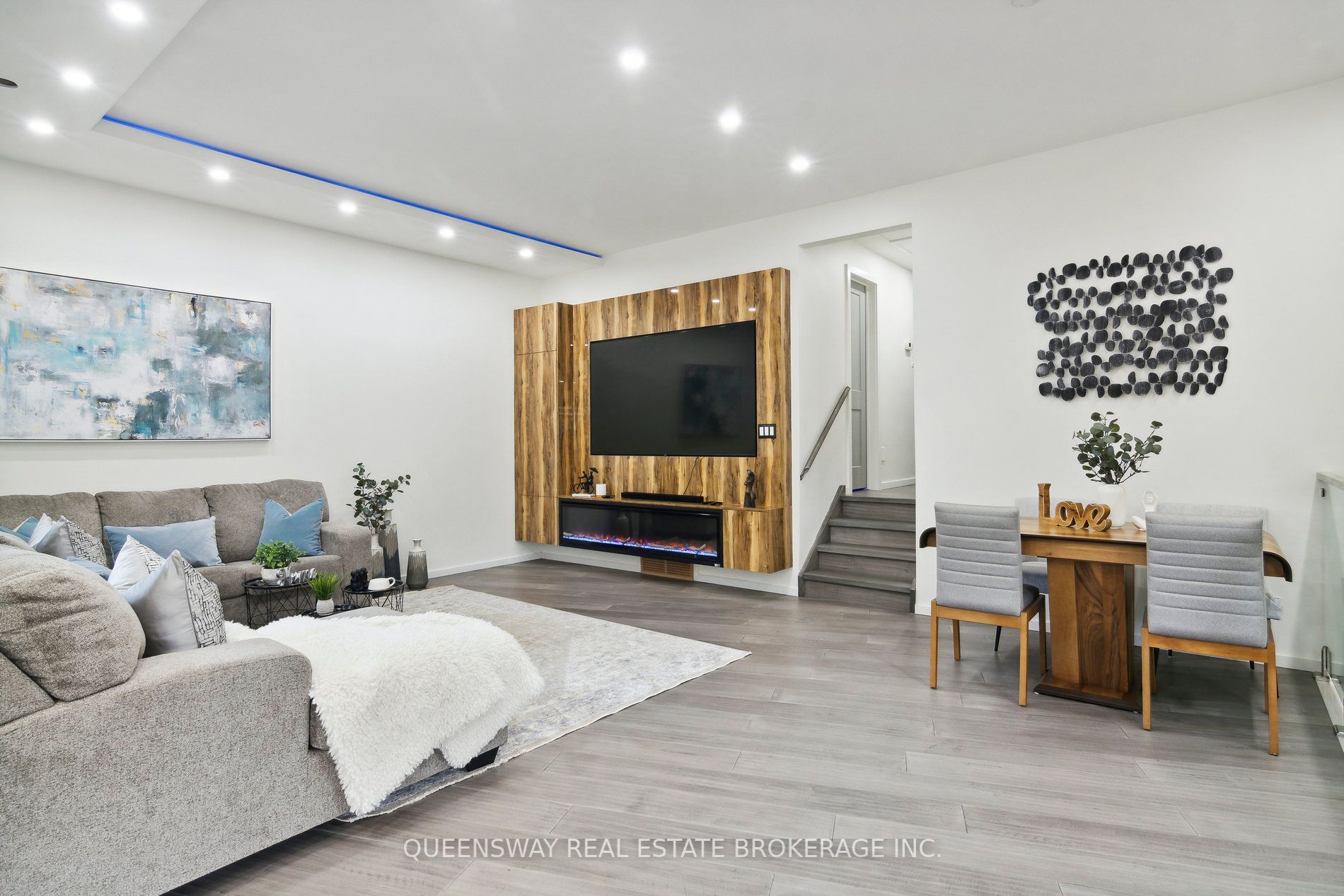 25 Jasper Dr