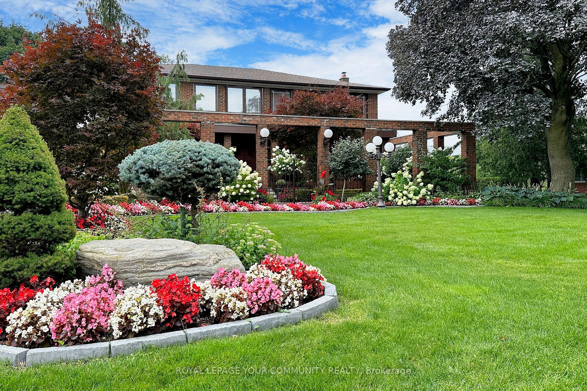 79 Rockview Gdns