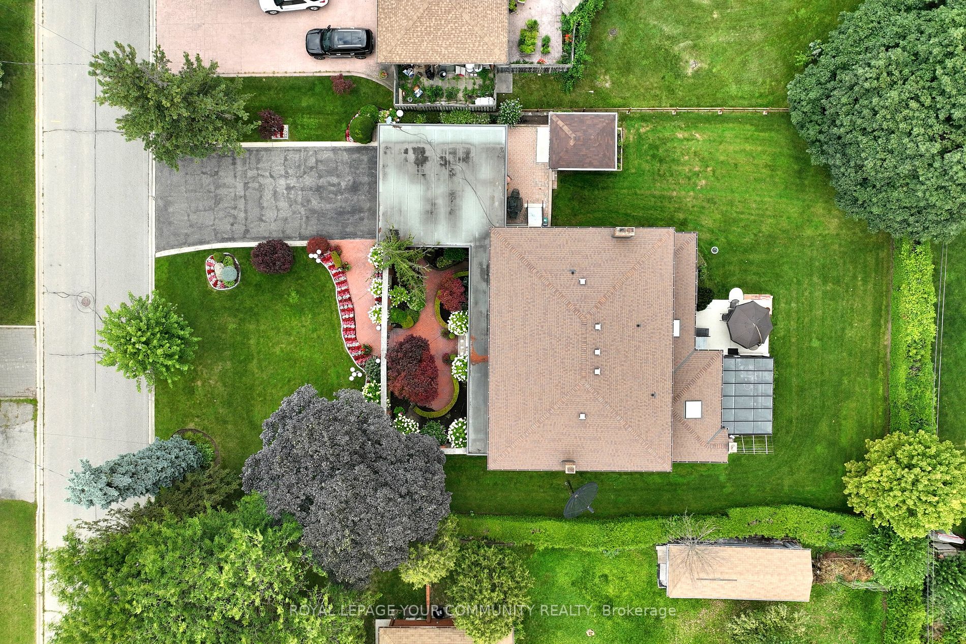 79 Rockview Gdns