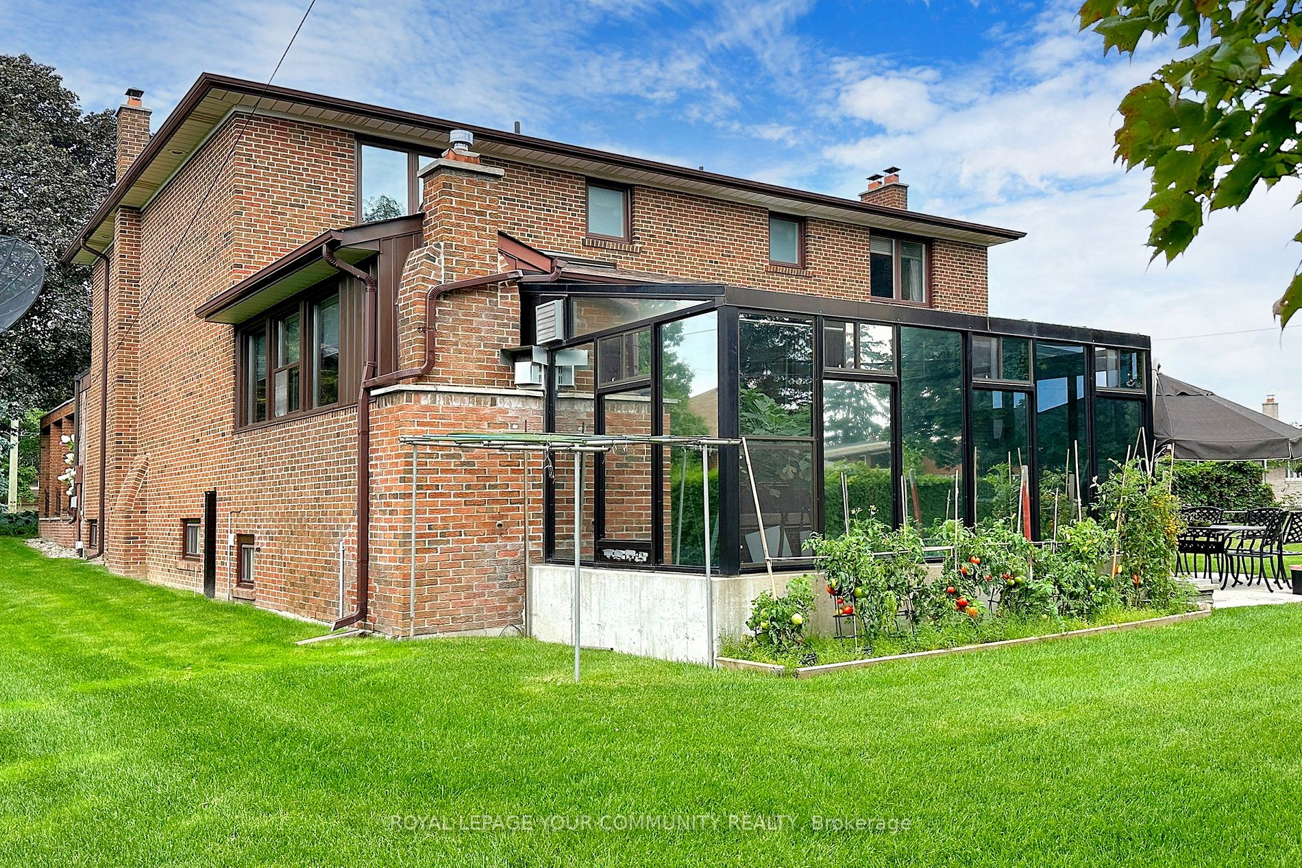 79 Rockview Gdns