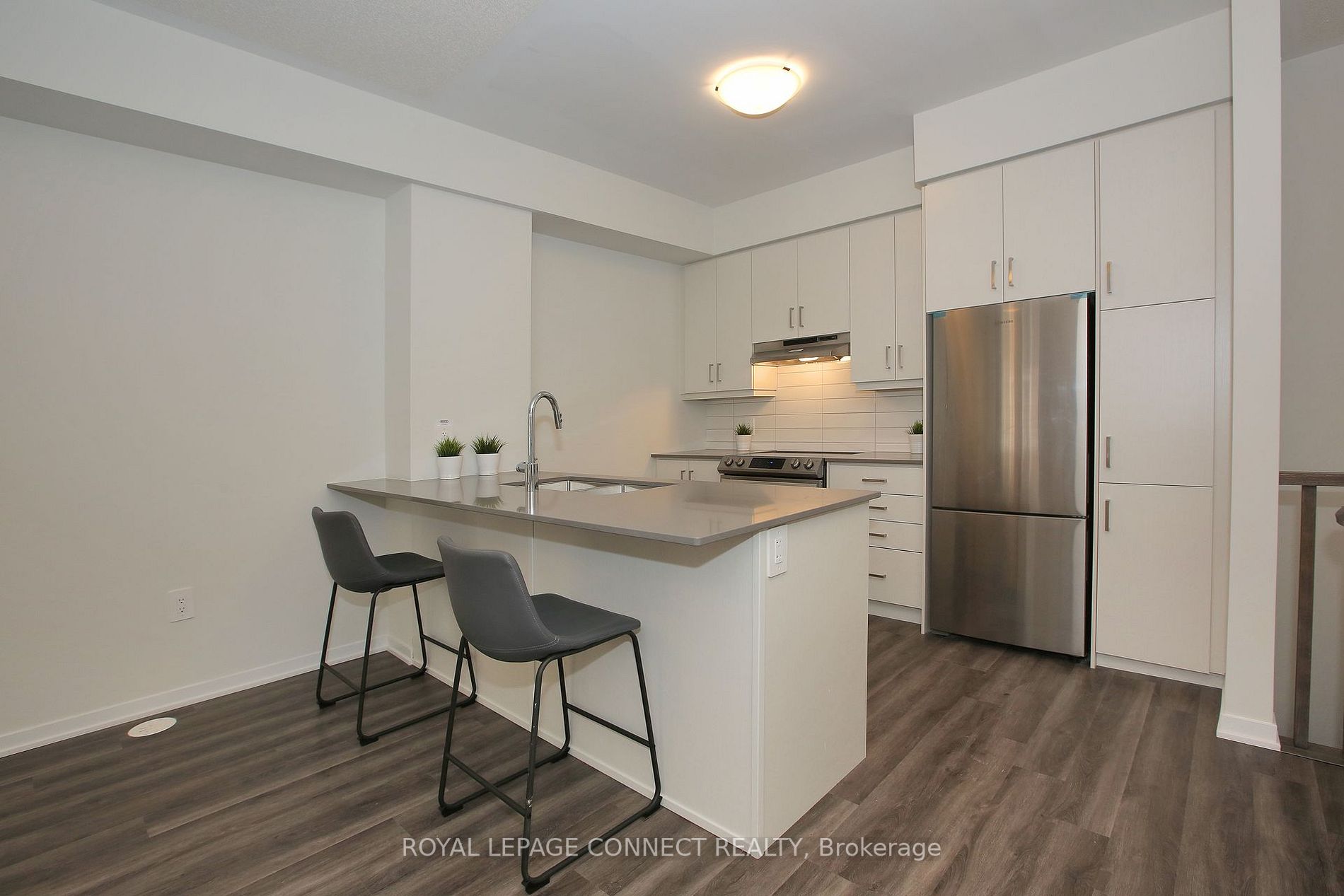 11 Honeycrisp Cres, #17