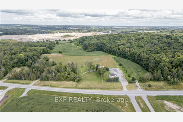 19235 Bathurst St, East Gwillimbury