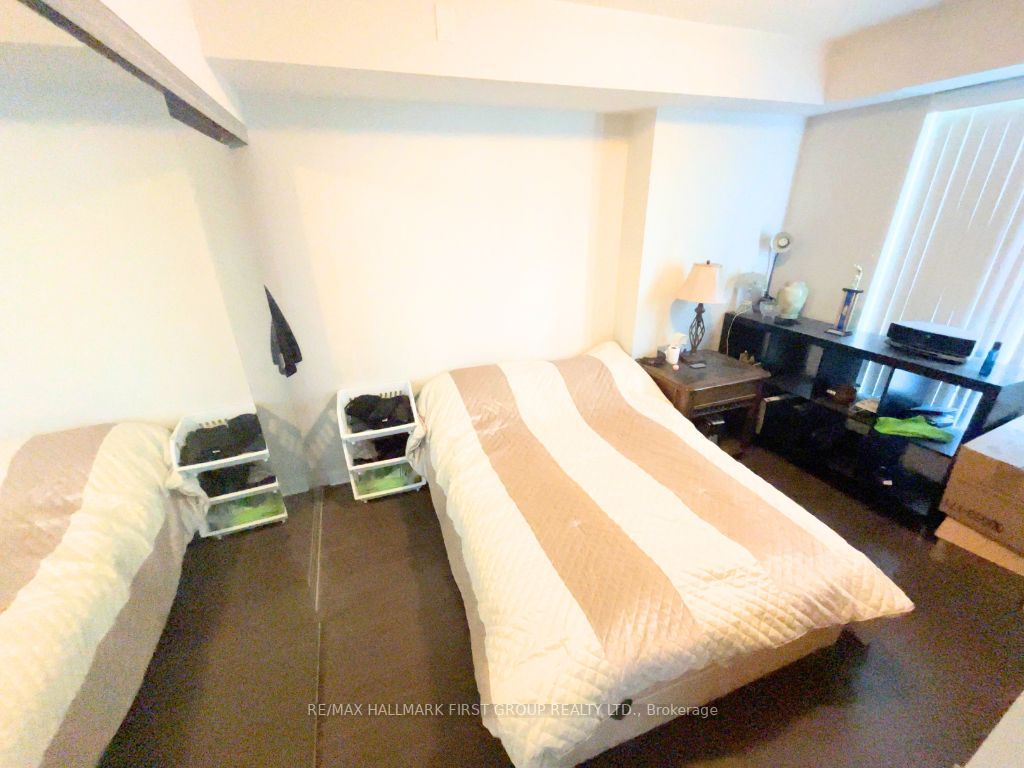 75 Norman Bethune Ave, #422