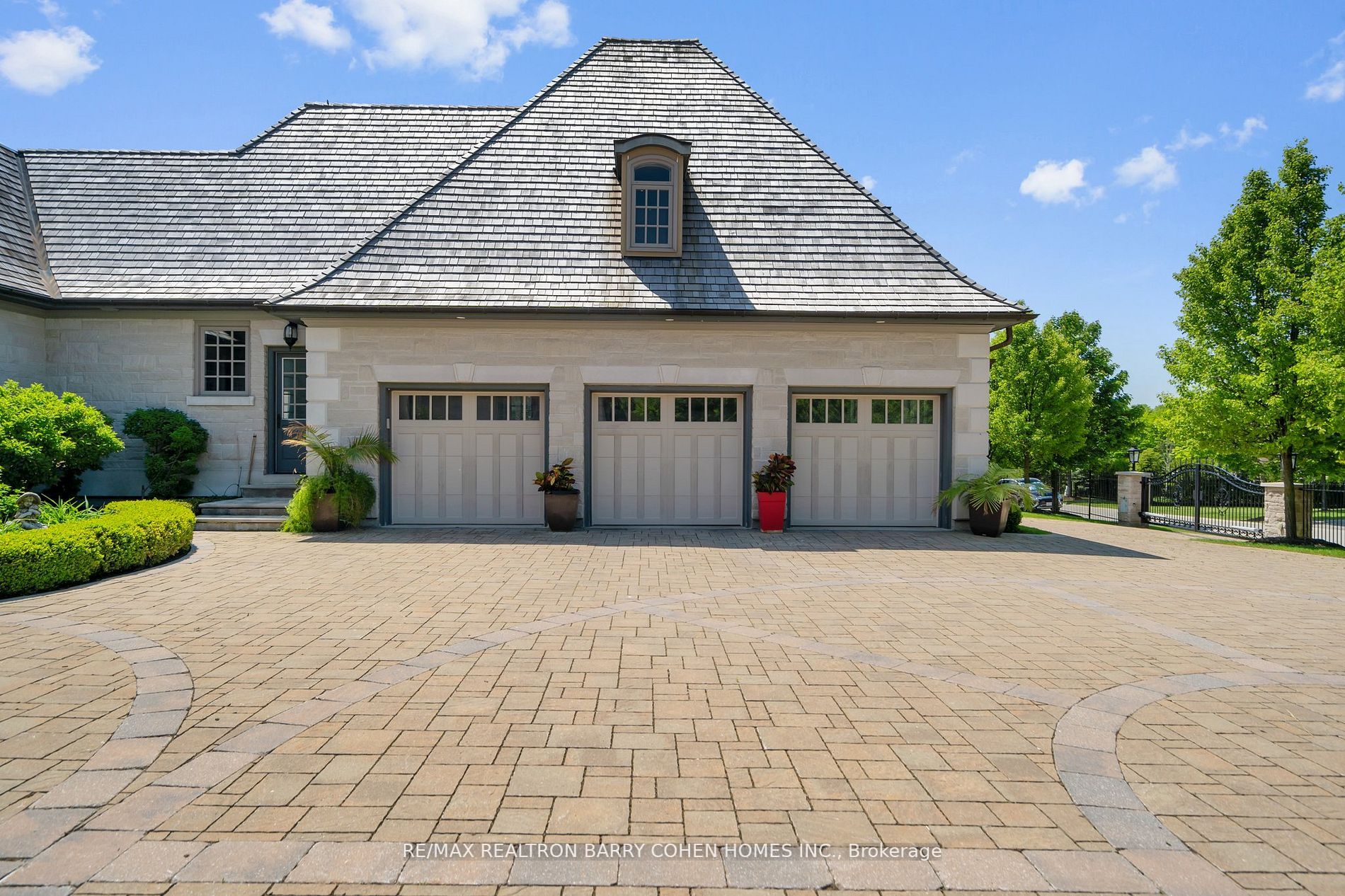9 Northern Dancer Lane