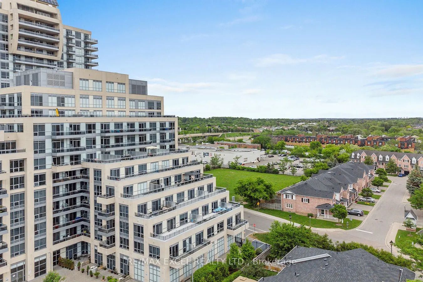 9199 Yonge Street, #SE101