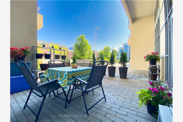 9199 Yonge St, Richmond Hill