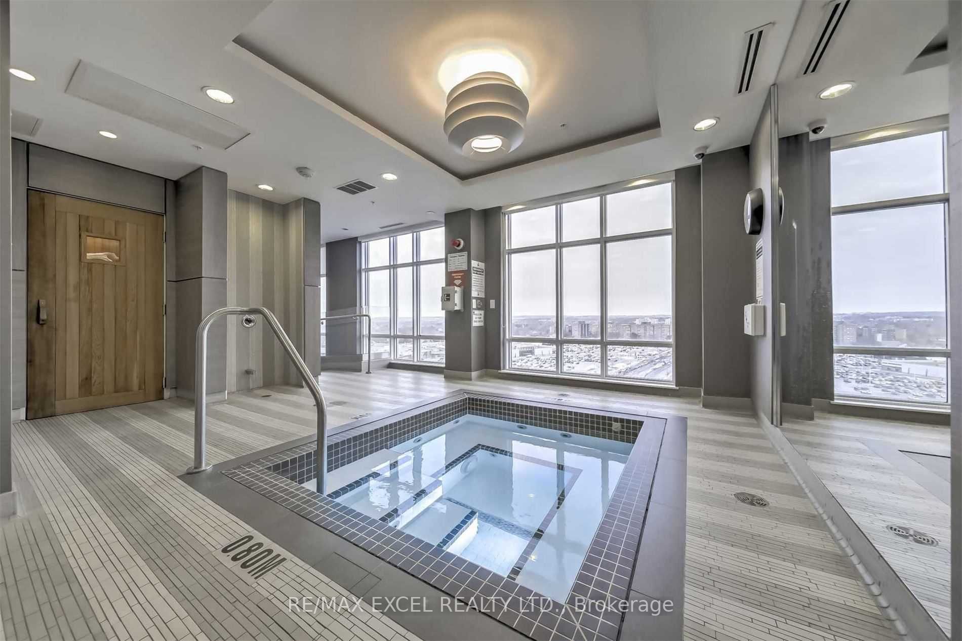 9199 Yonge Street, #SE101