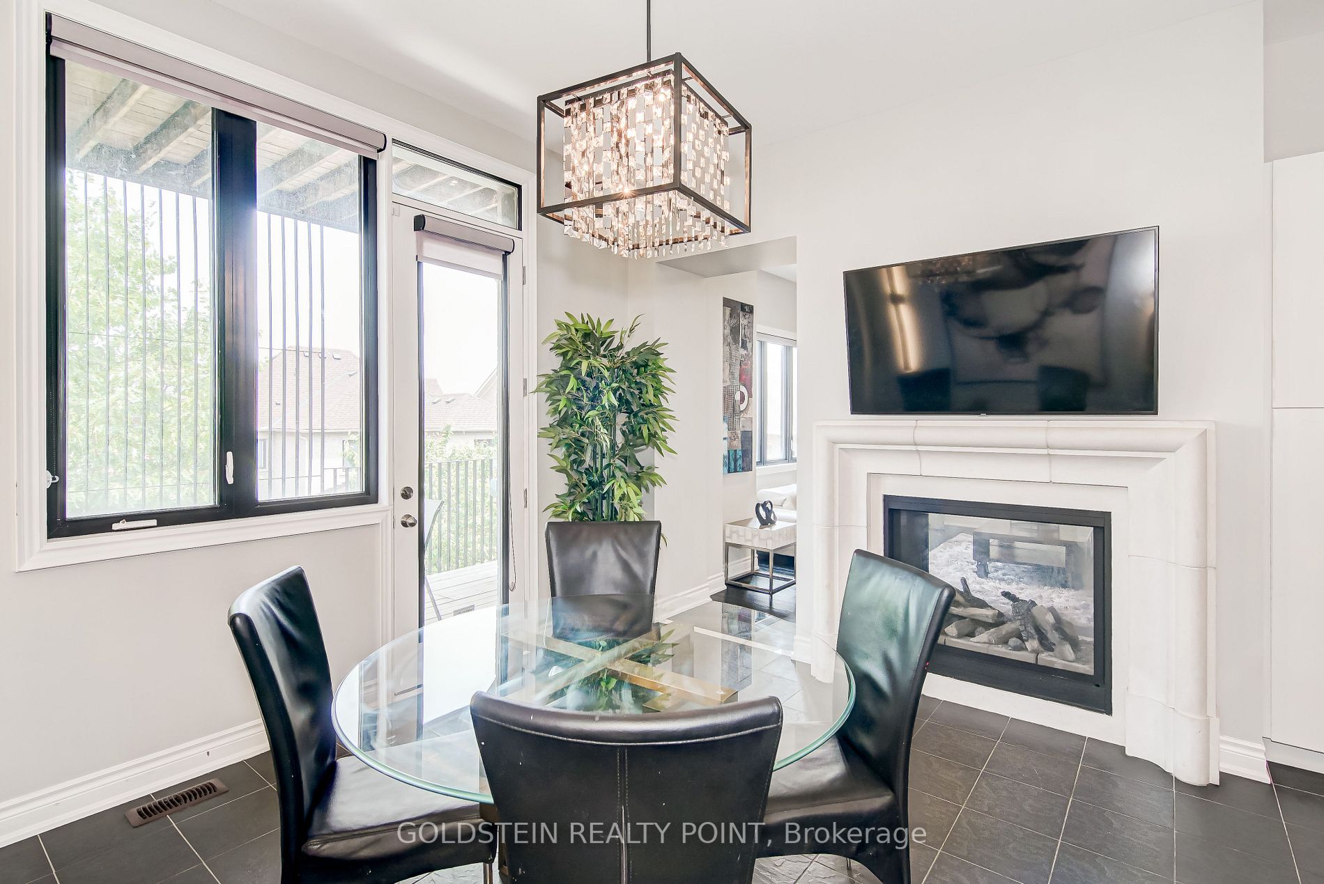 127 Abner Miles Dr