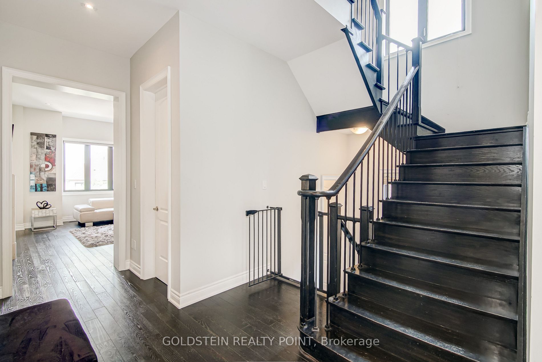 127 Abner Miles Dr