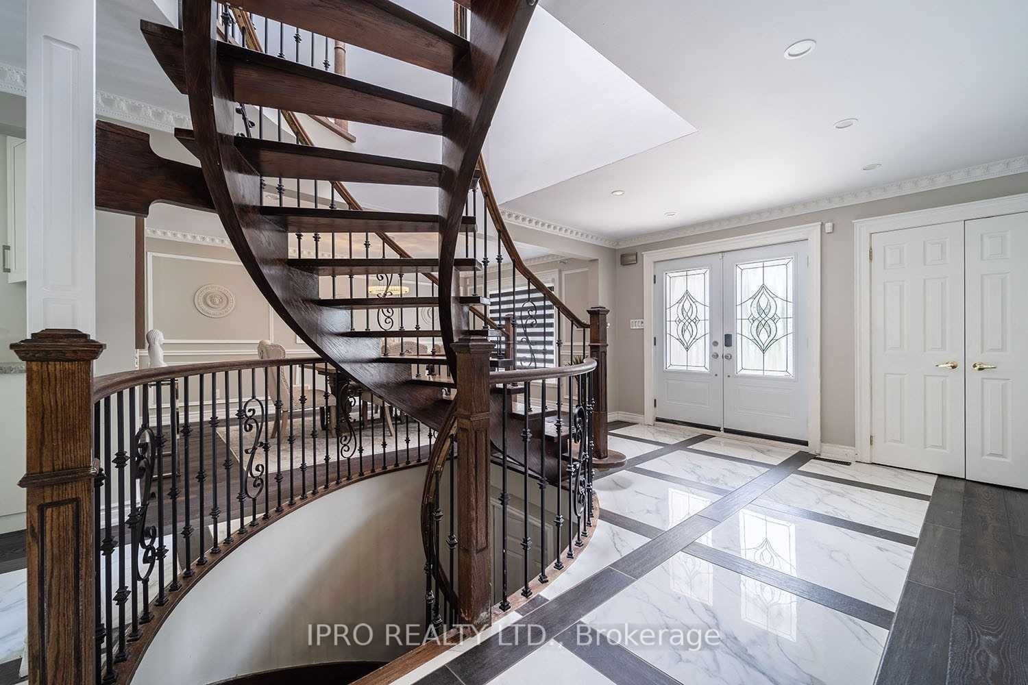5 Greenan Rd