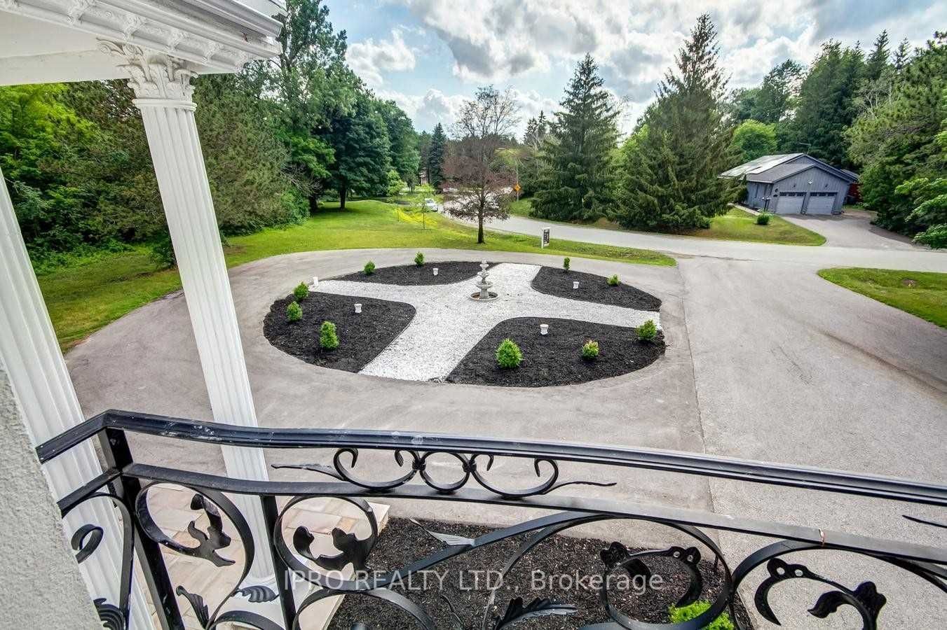5 Greenan Rd