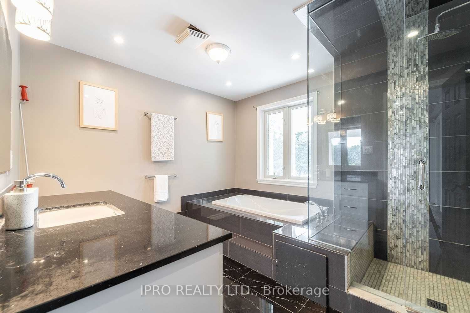 5 Greenan Rd