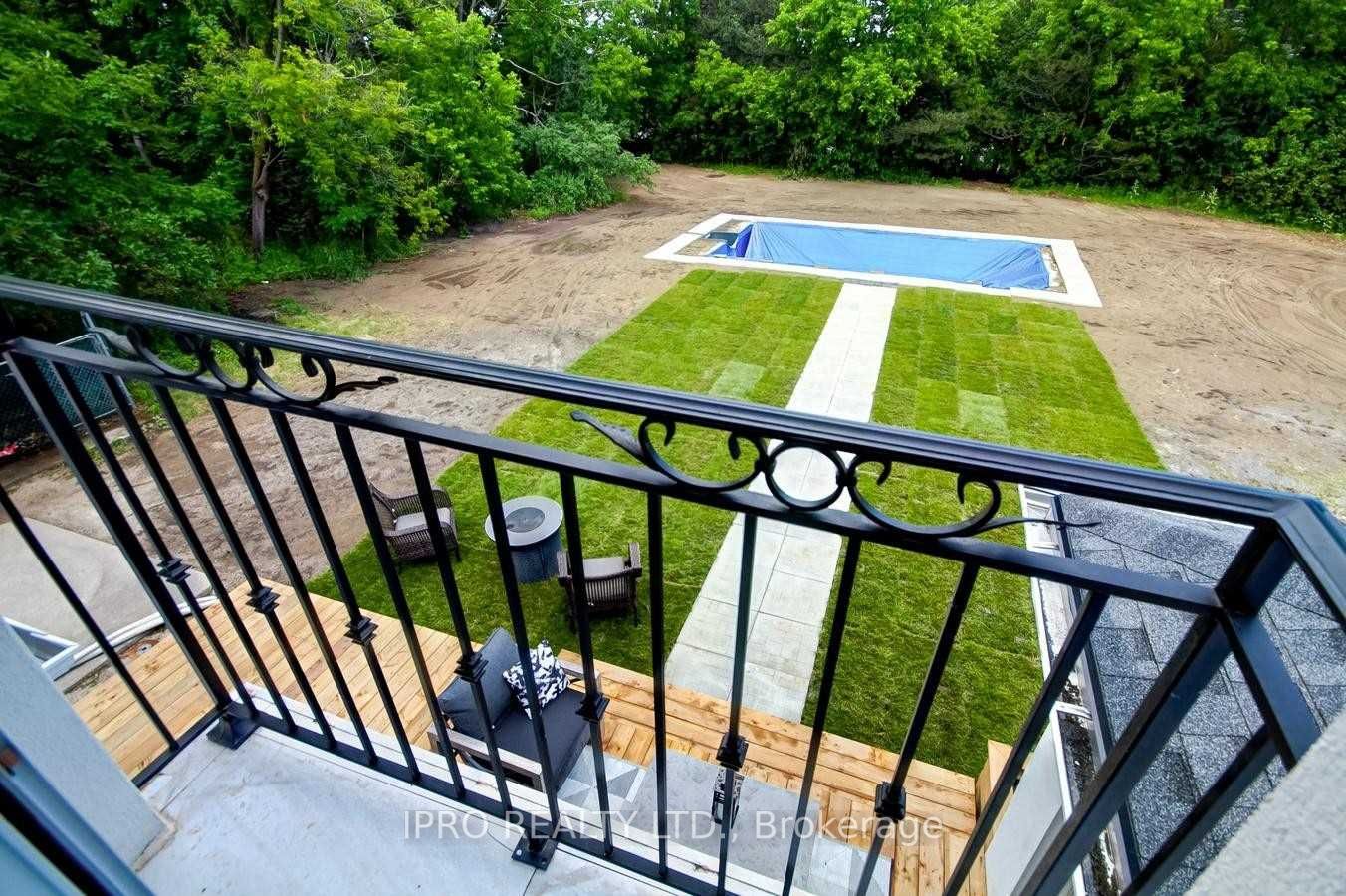 5 Greenan Rd