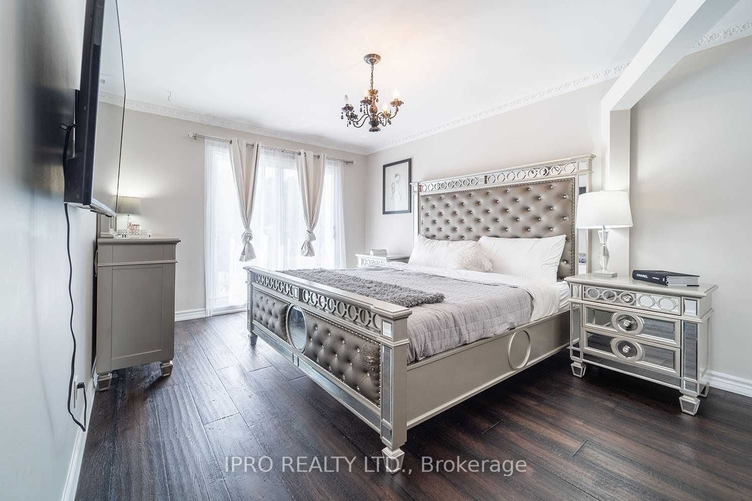 5 Greenan Rd