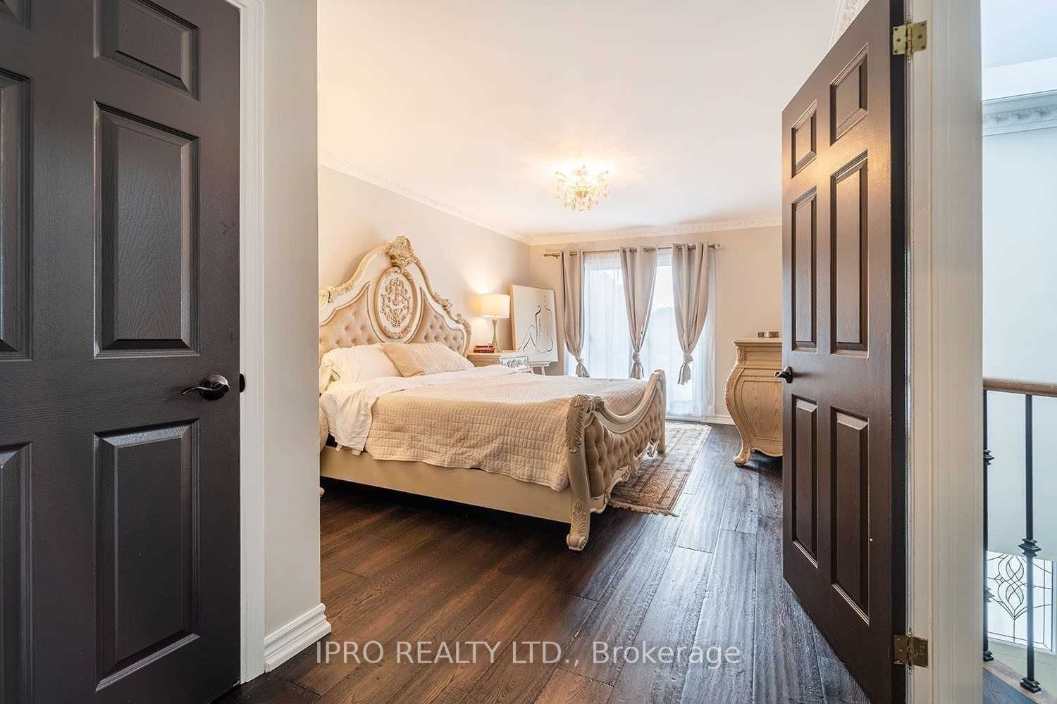 5 Greenan Rd