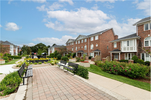 18 Clark Ave W, Vaughan