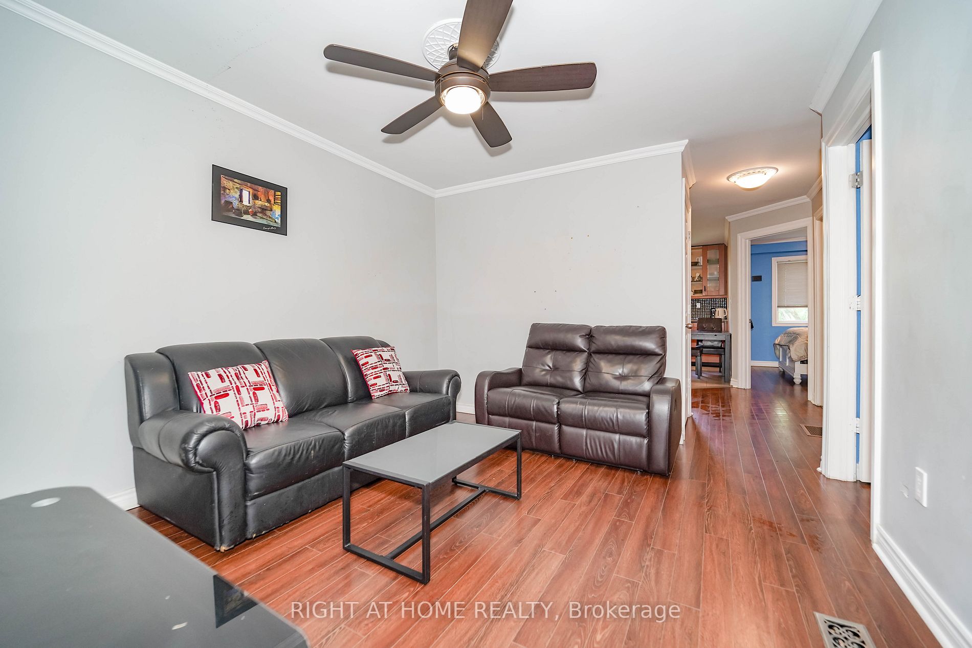 6072 Hillsdale Drive