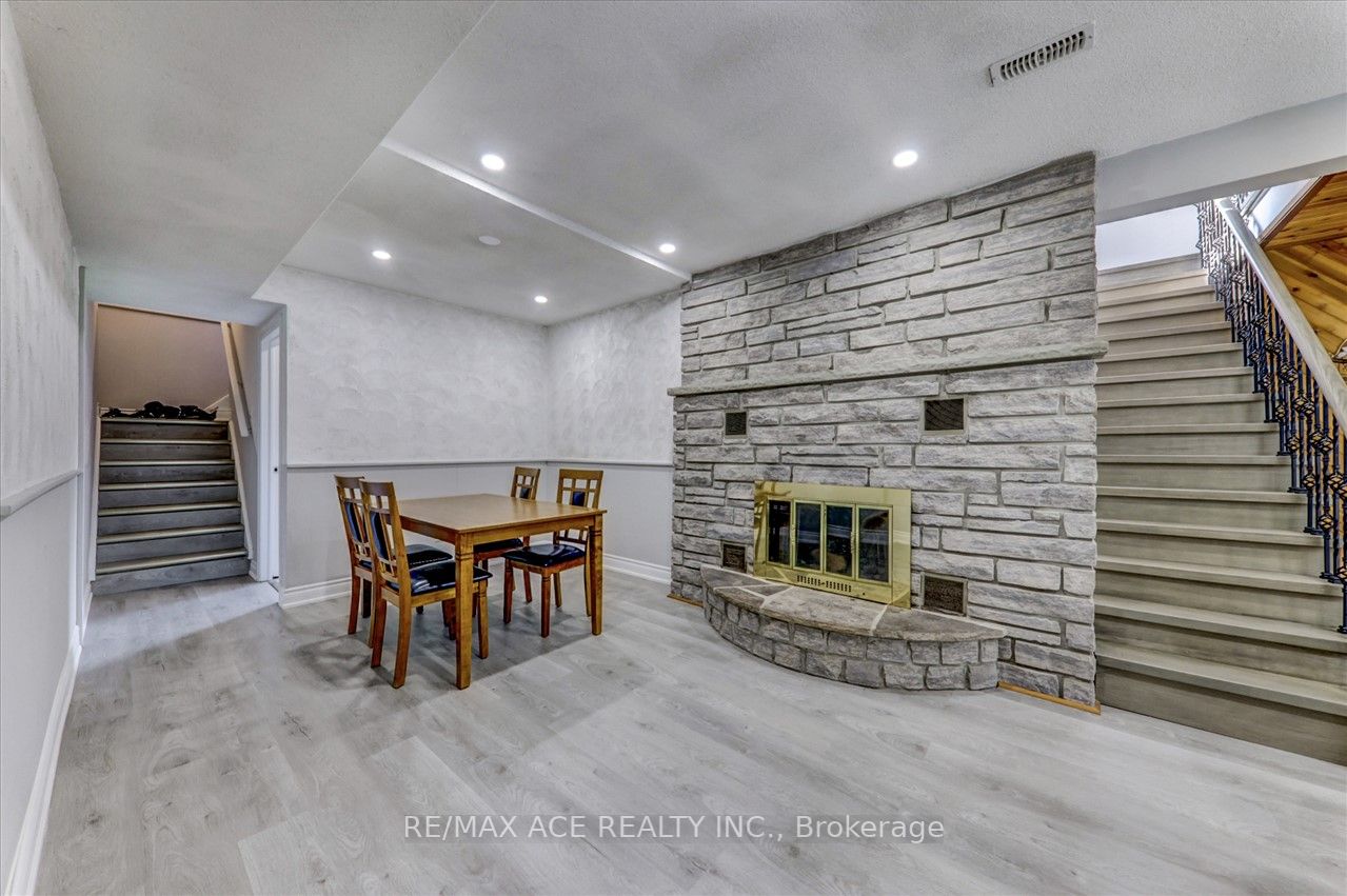 350 Regional Rd, #21