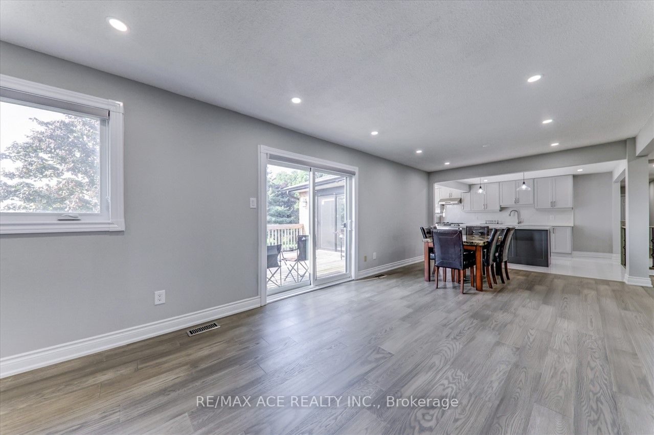 350 Regional Rd, #21