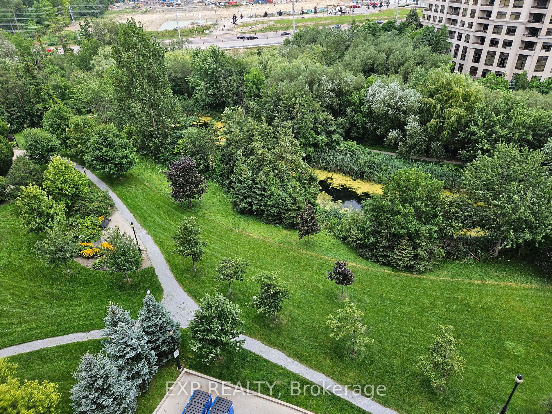 9245 Jane Street, #810