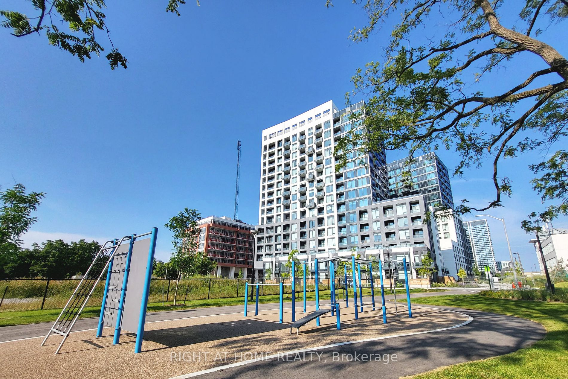 3 Rosewater St, #509W