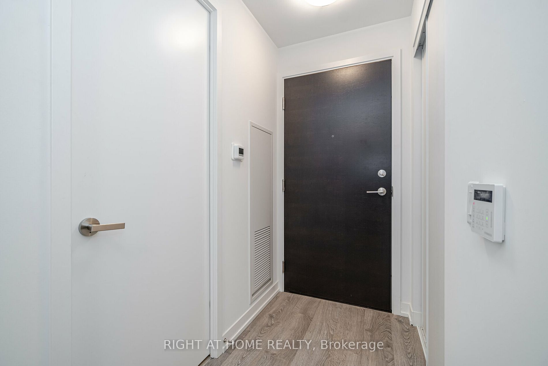 3 Rosewater St, #509W
