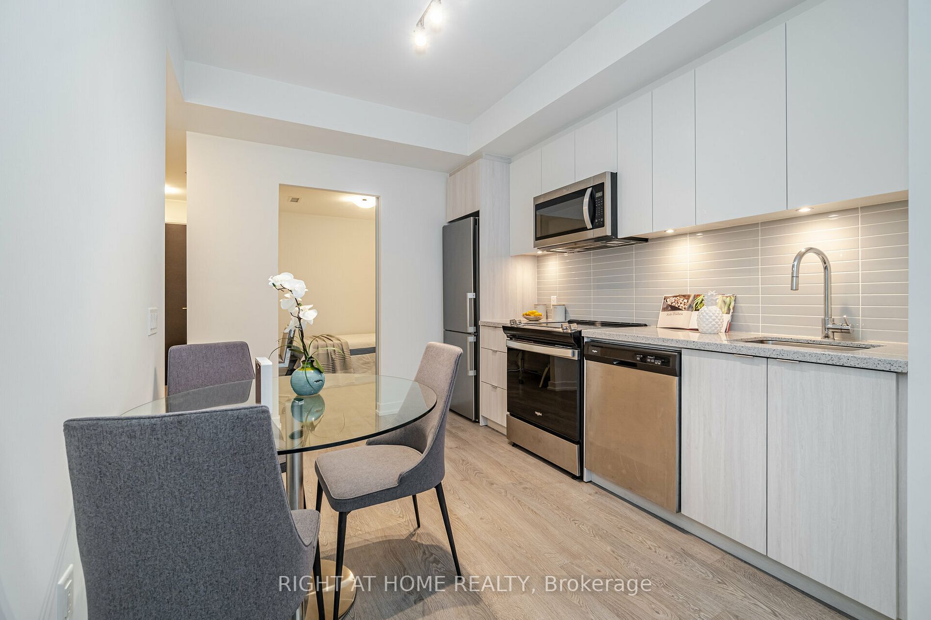 3 Rosewater St, #509W