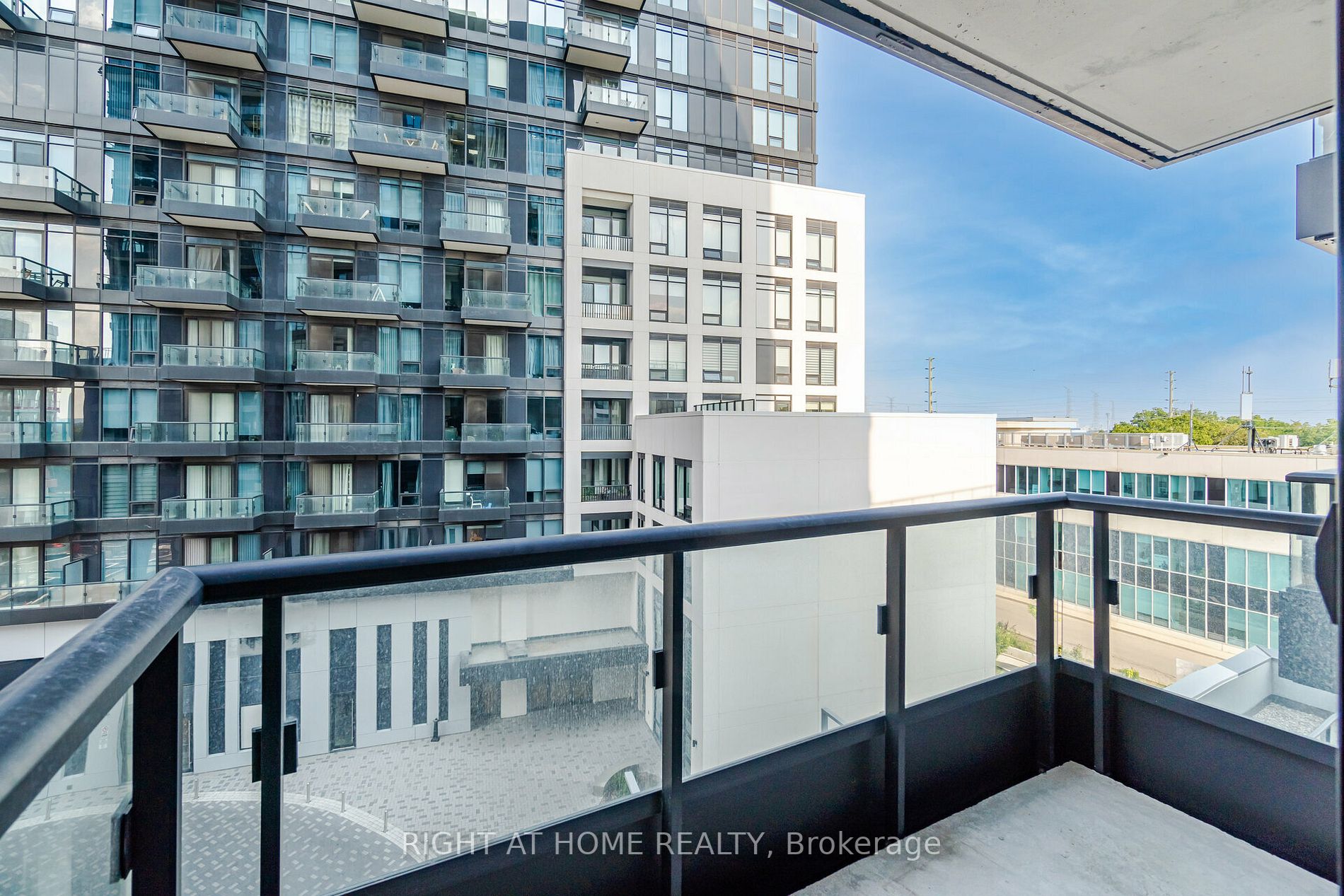 3 Rosewater St, #509W