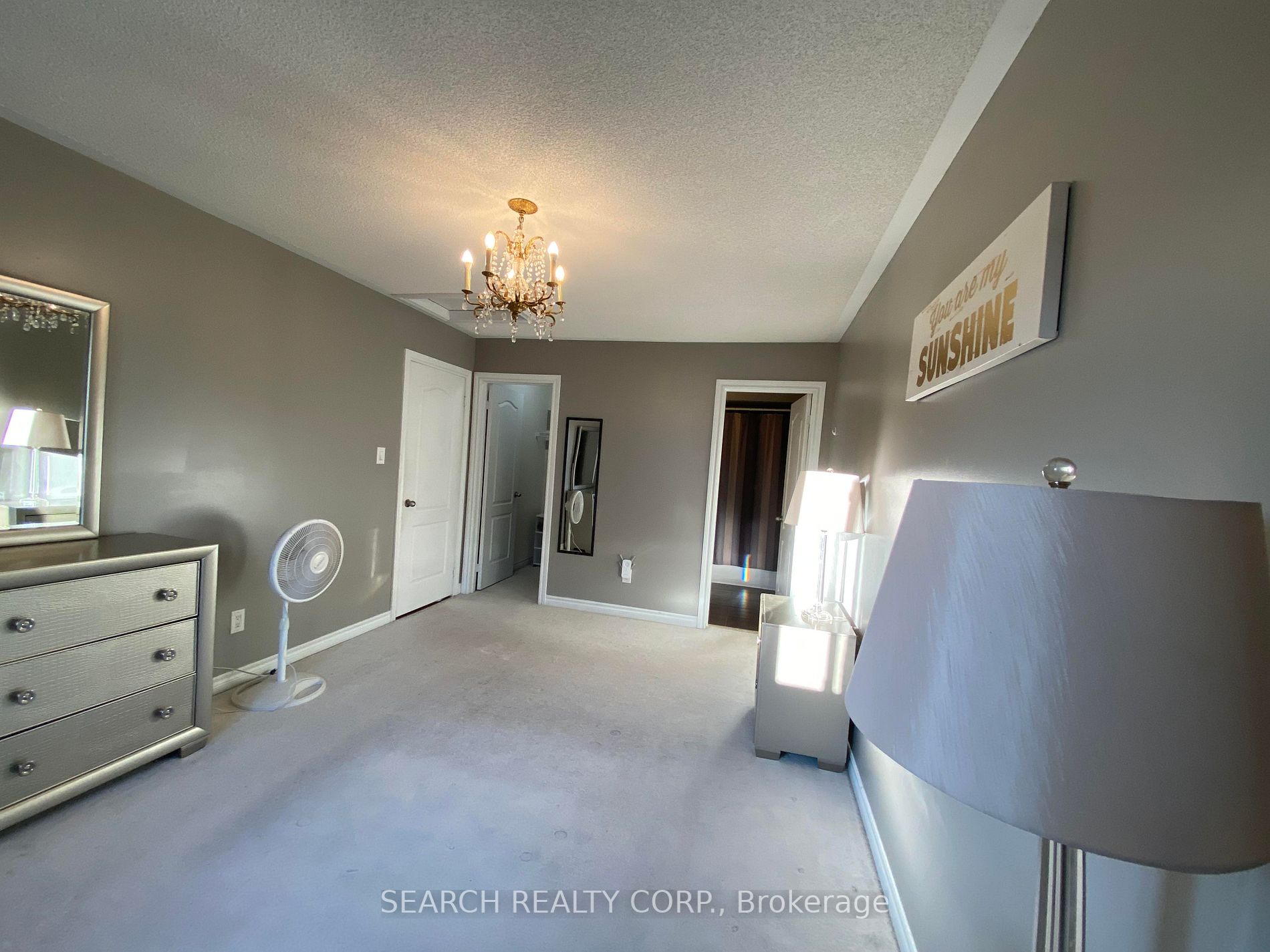 116 Collier Crescent