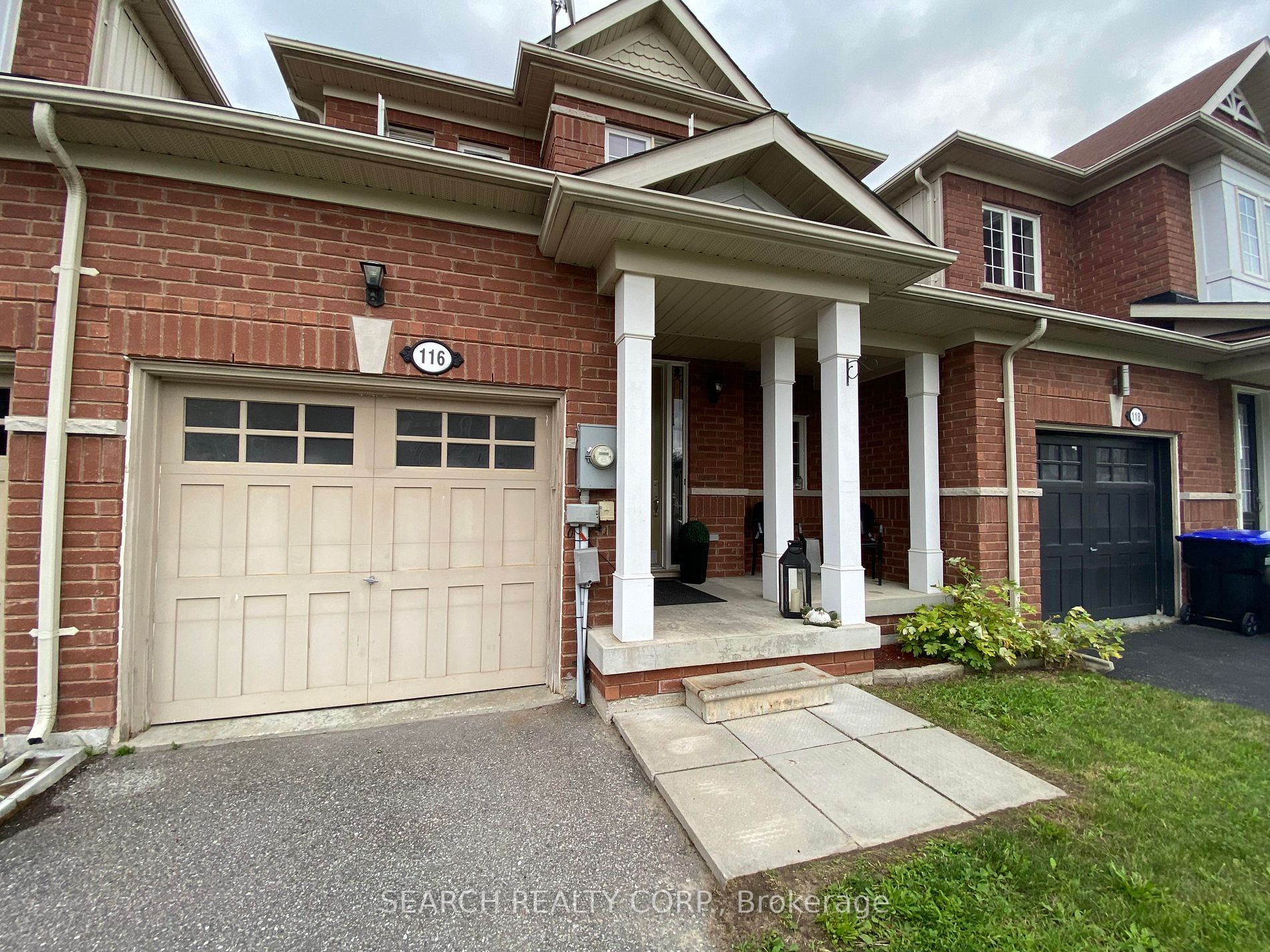 116 Collier Crescent