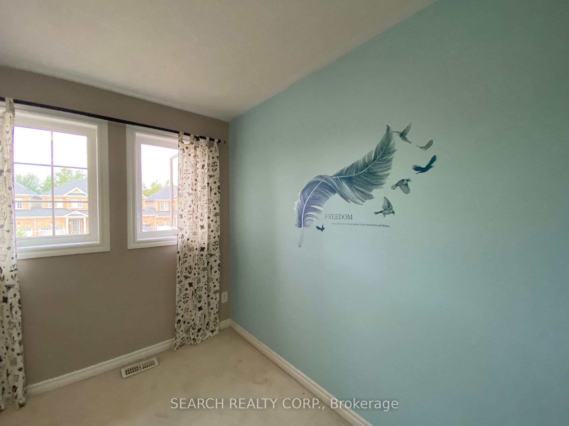116 Collier Crescent