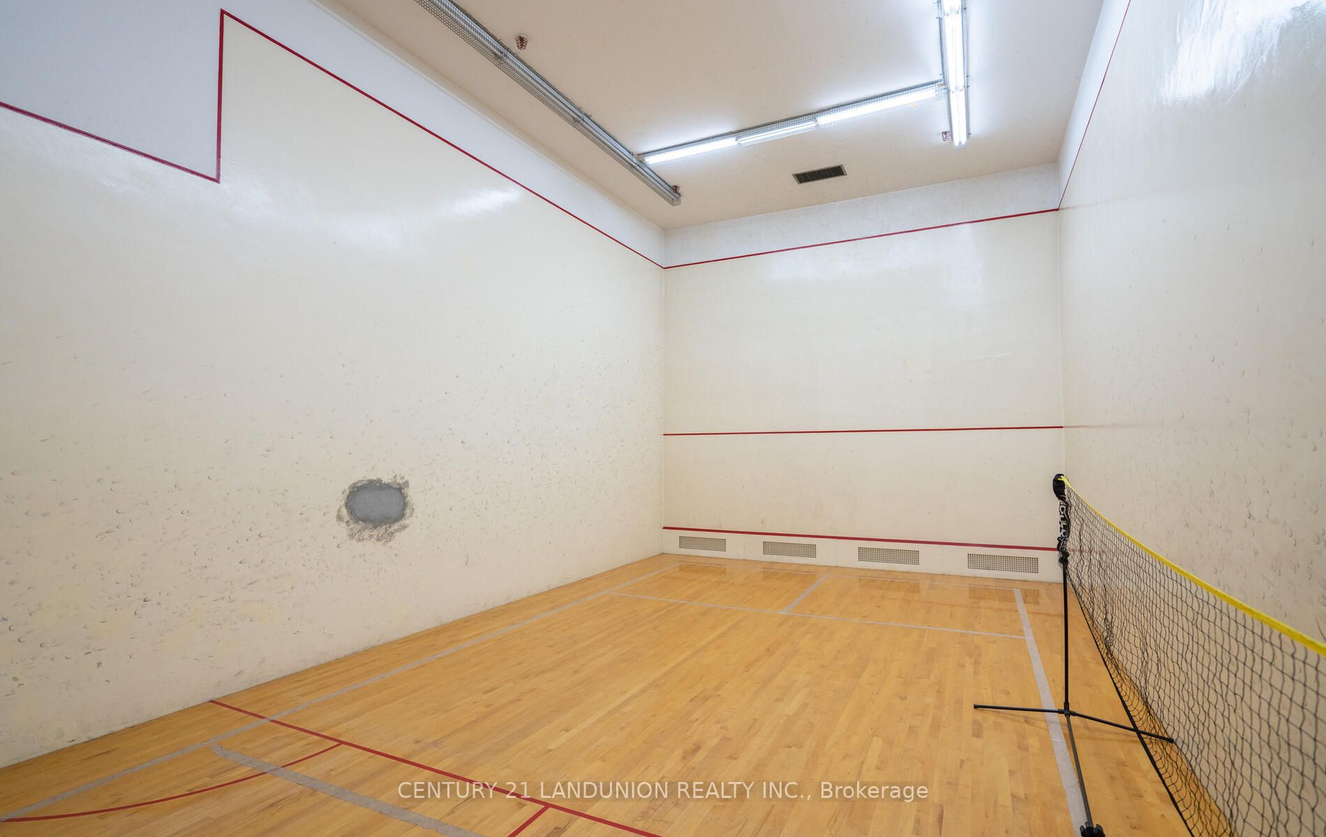 8111 Yonge St, #1501