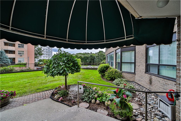 250 Davis Dr, Newmarket