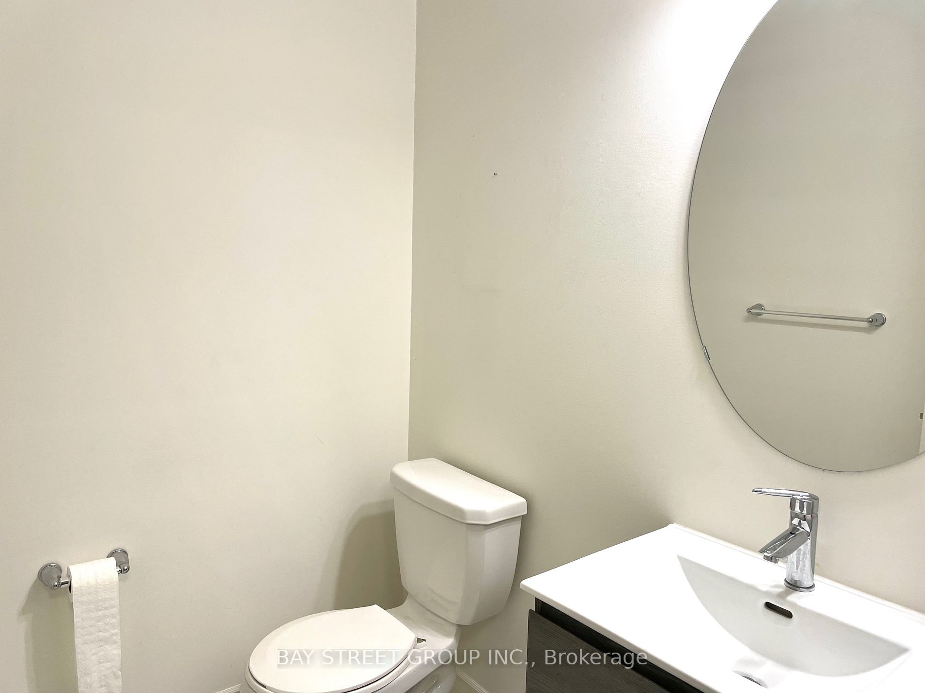 70 Ken Sinclair Cres