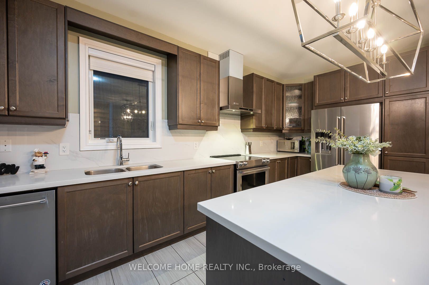 29 Velia Crt
