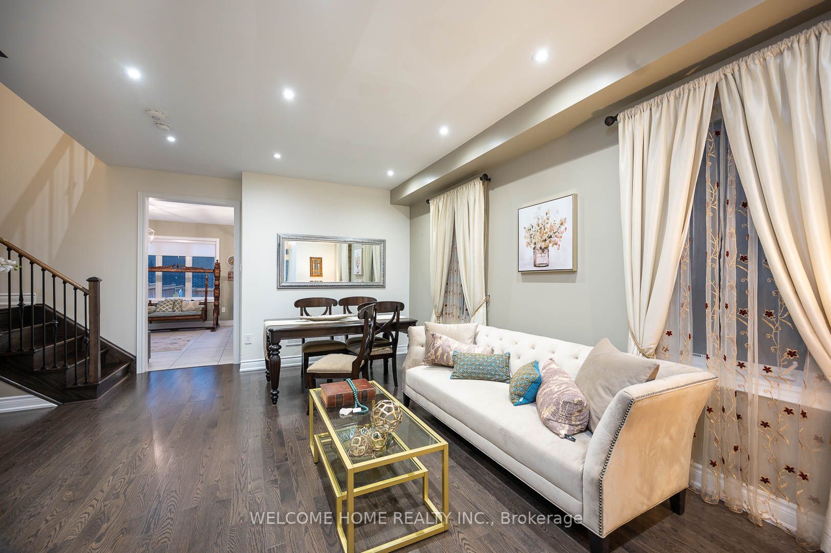 29 Velia Crt