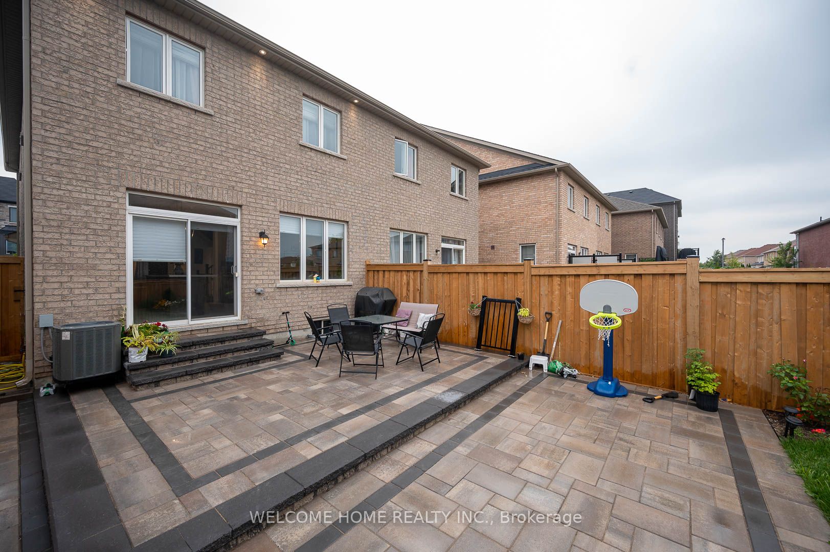 29 Velia Crt
