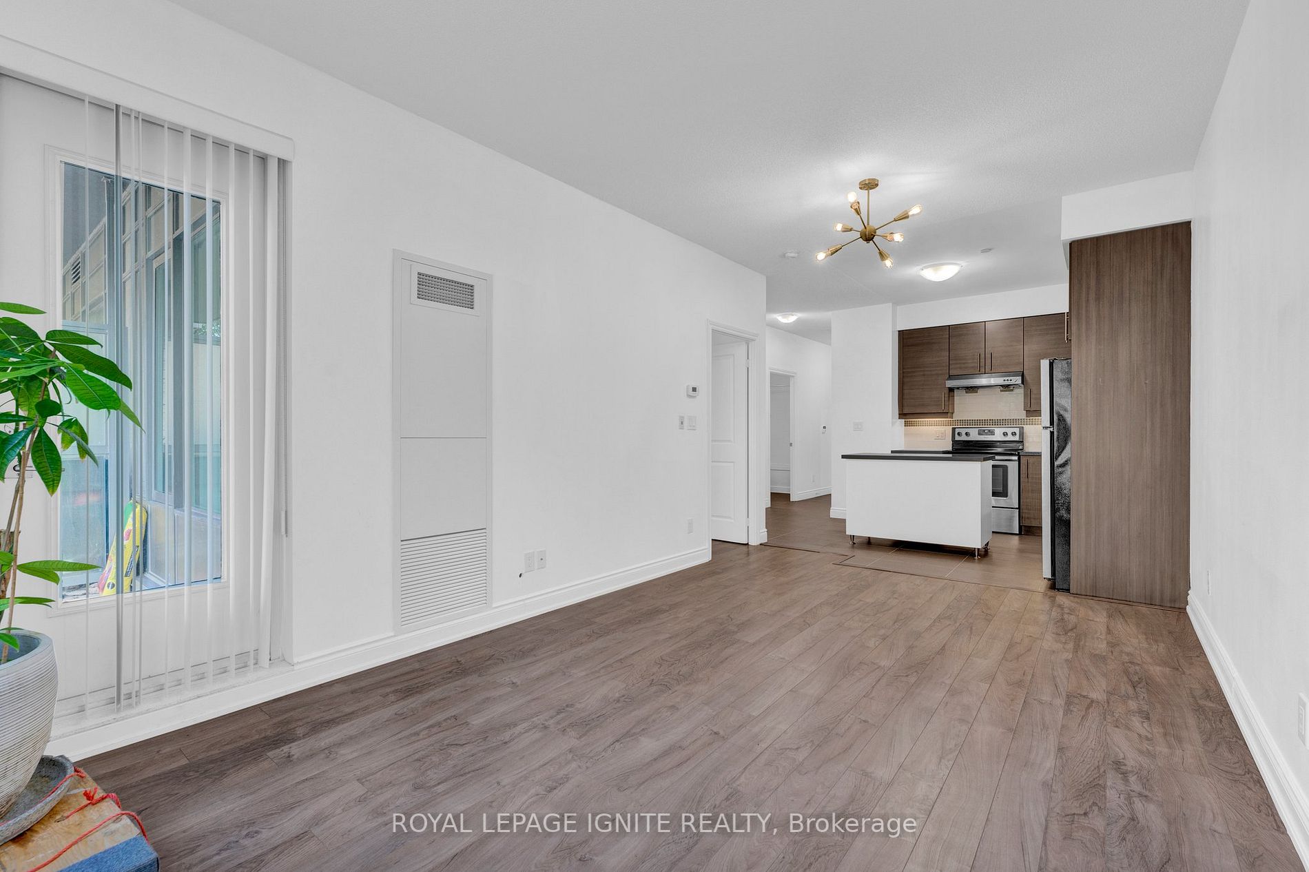 277 South Park Road, #102
