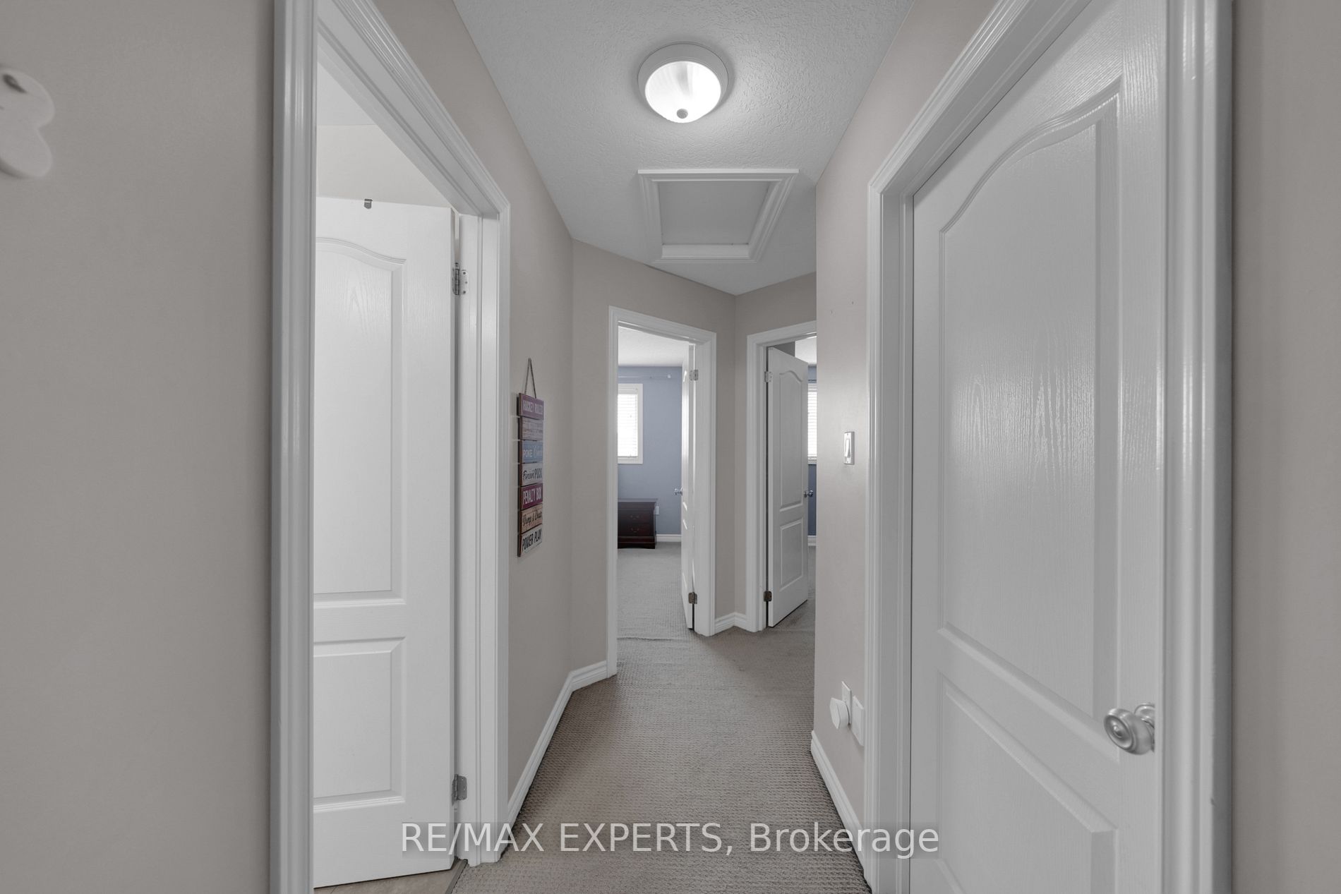 168 Gray Ave
