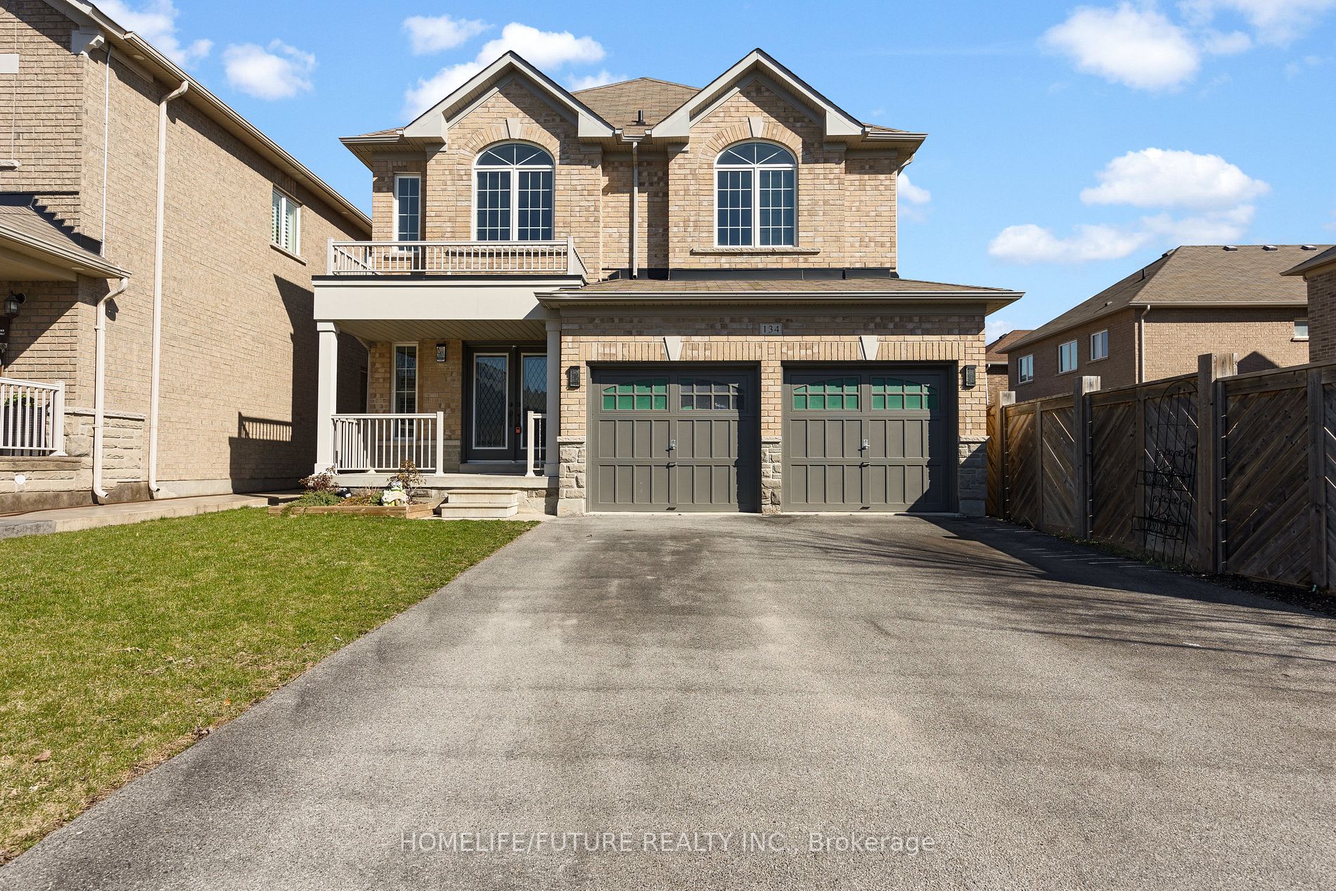134 Gardiner Dr
