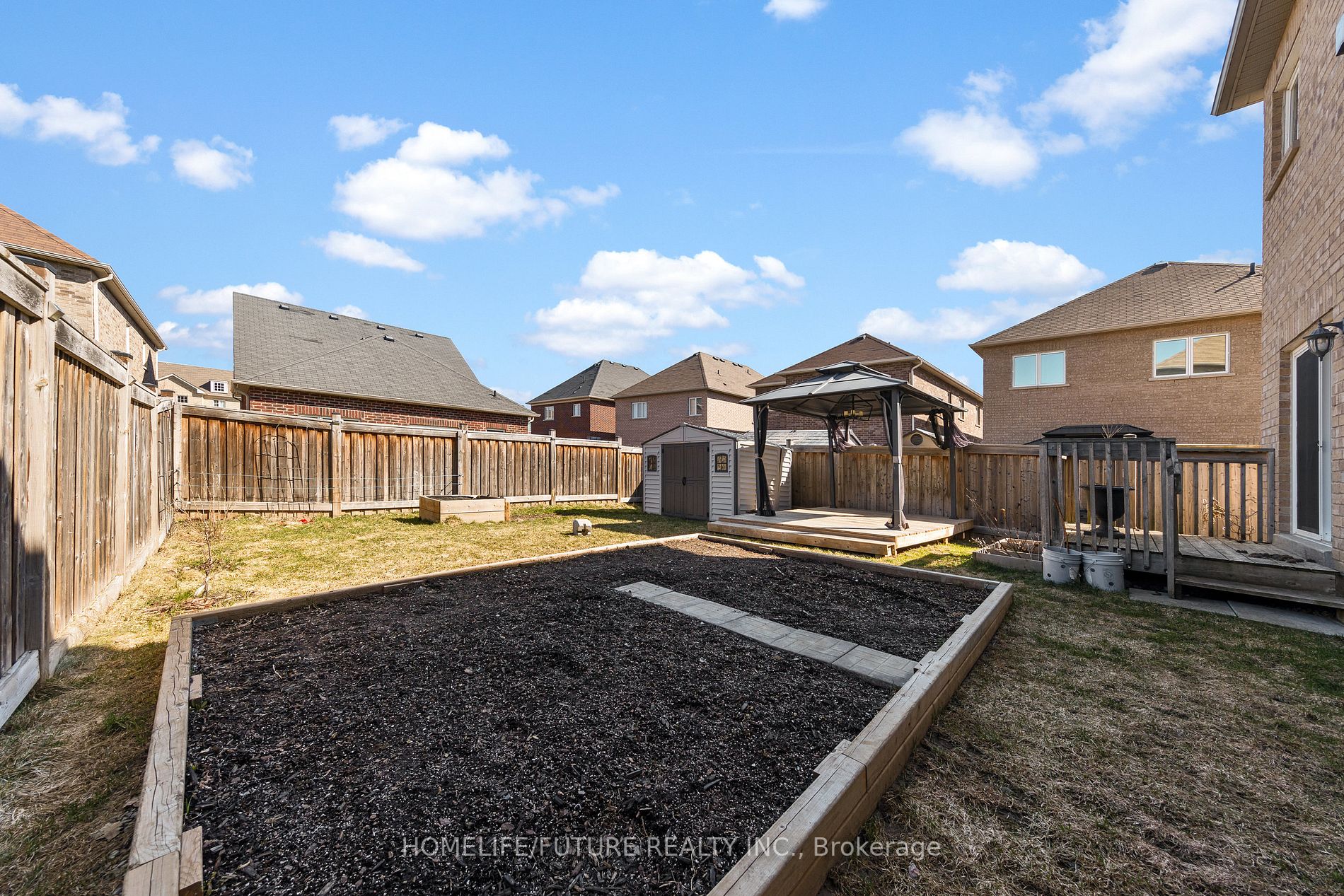 134 Gardiner Dr
