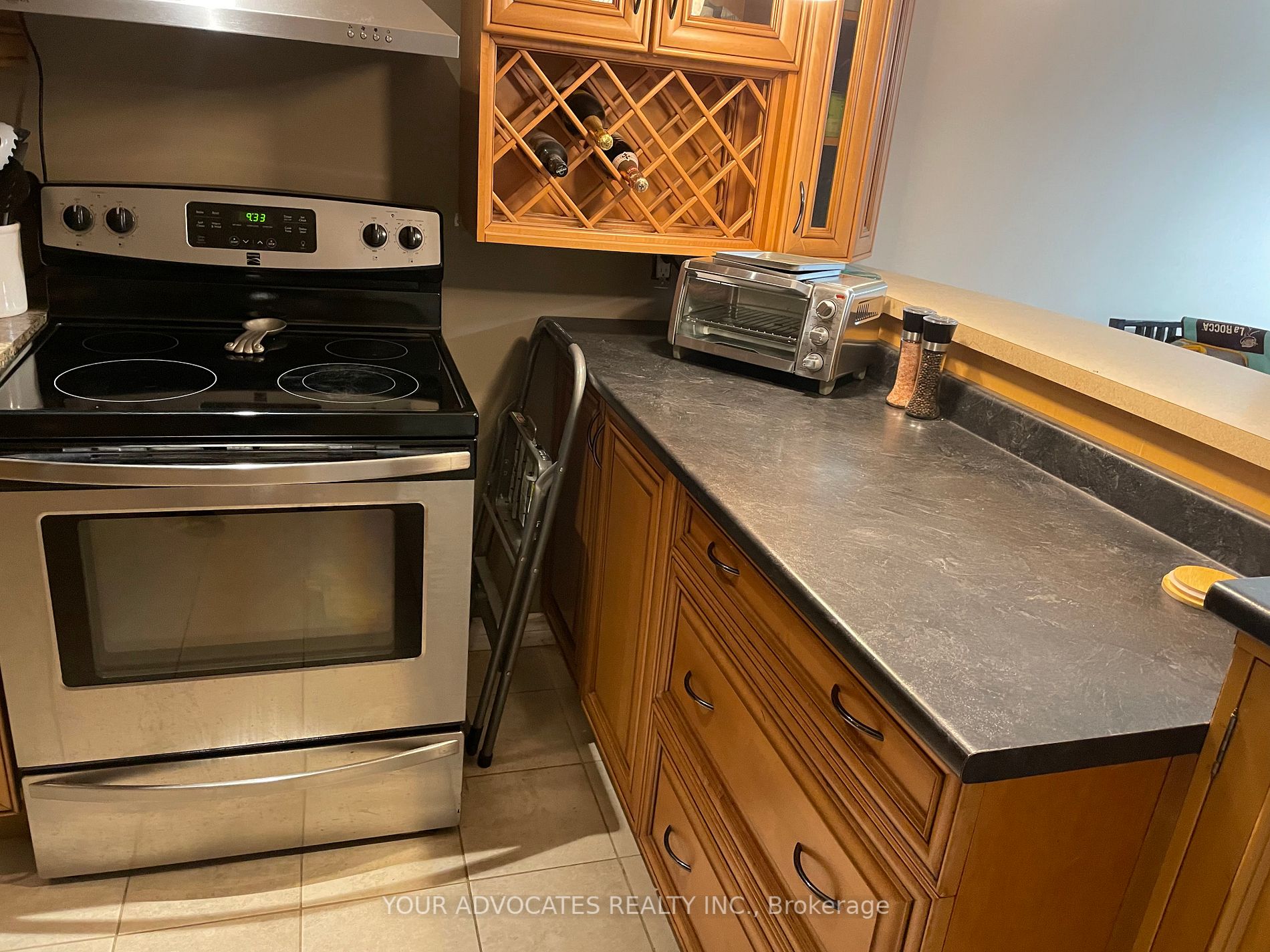 30 Collins Cres, #Bsmt