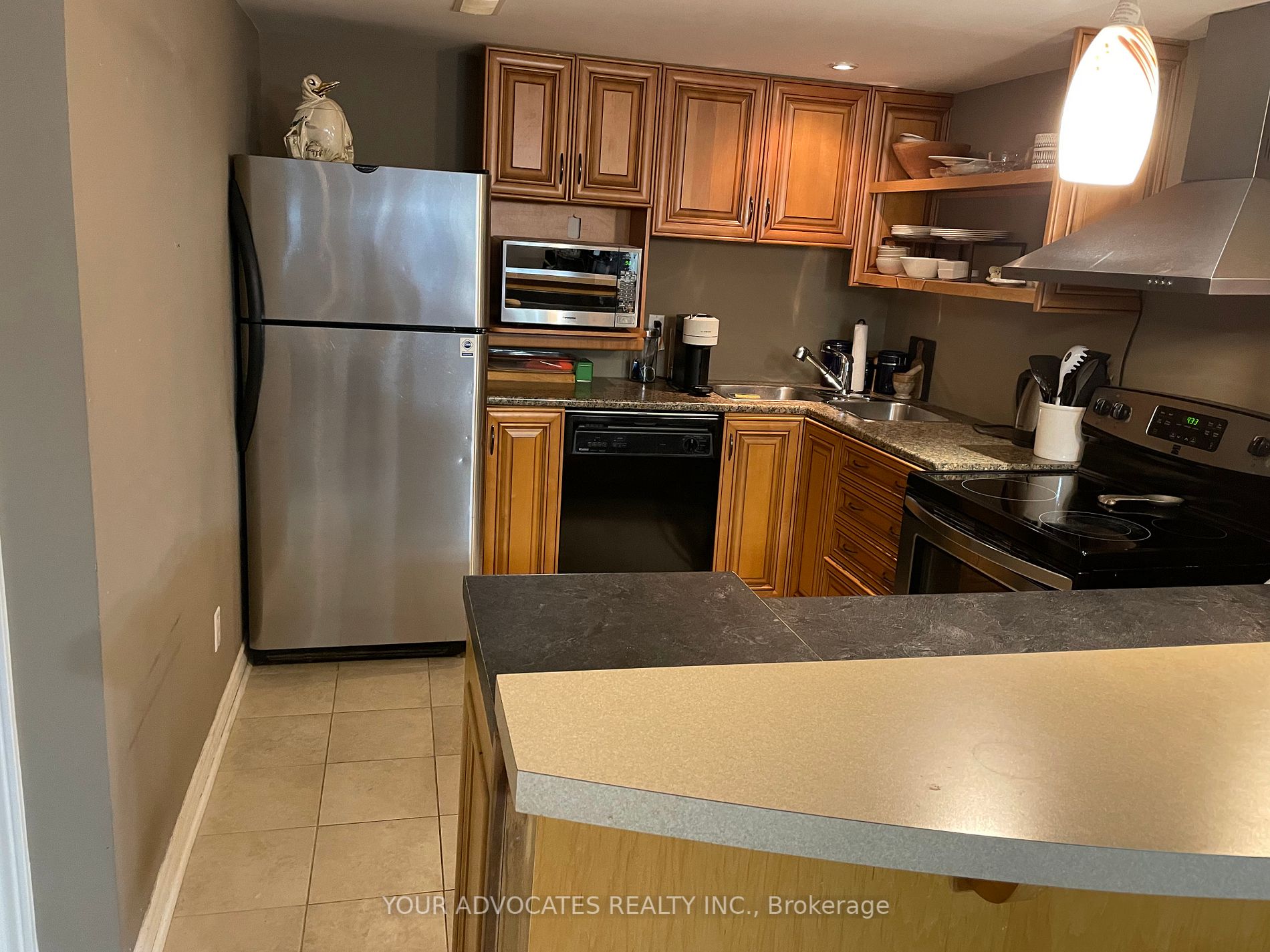 30 Collins Cres, #Bsmt