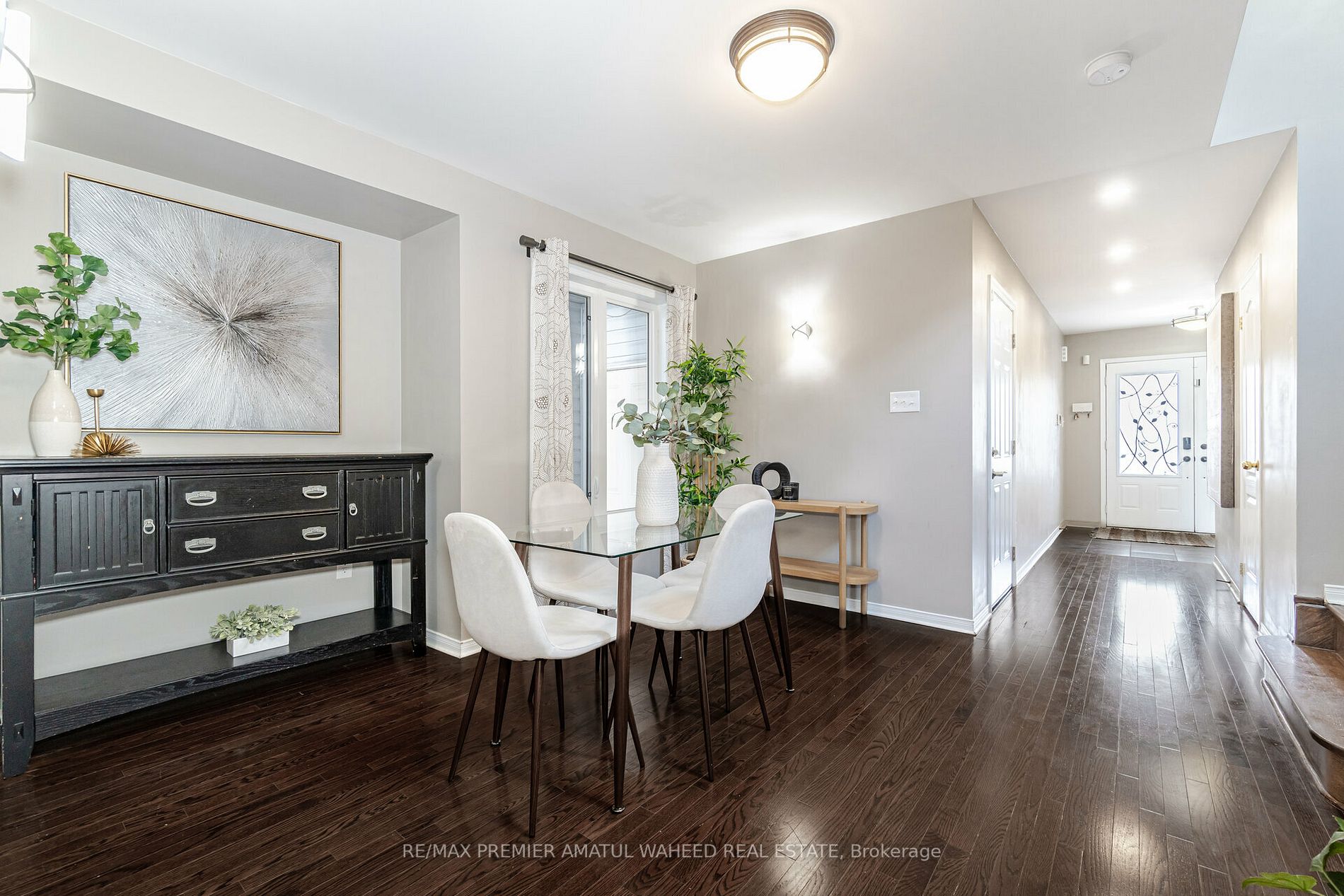 9 Summit Dr