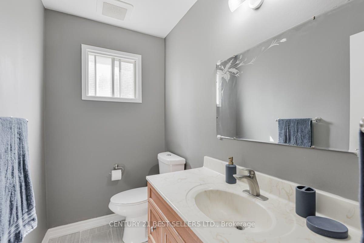 109 Hutchinson Dr