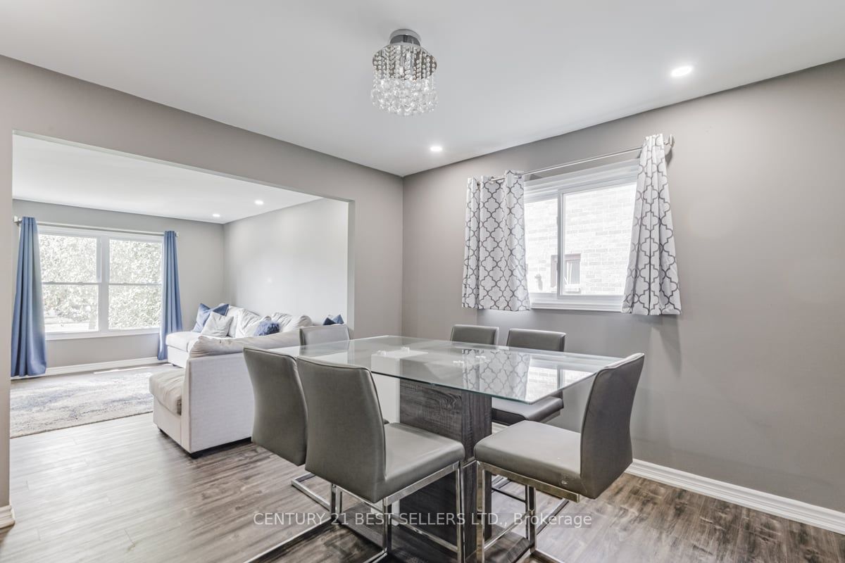 109 Hutchinson Dr