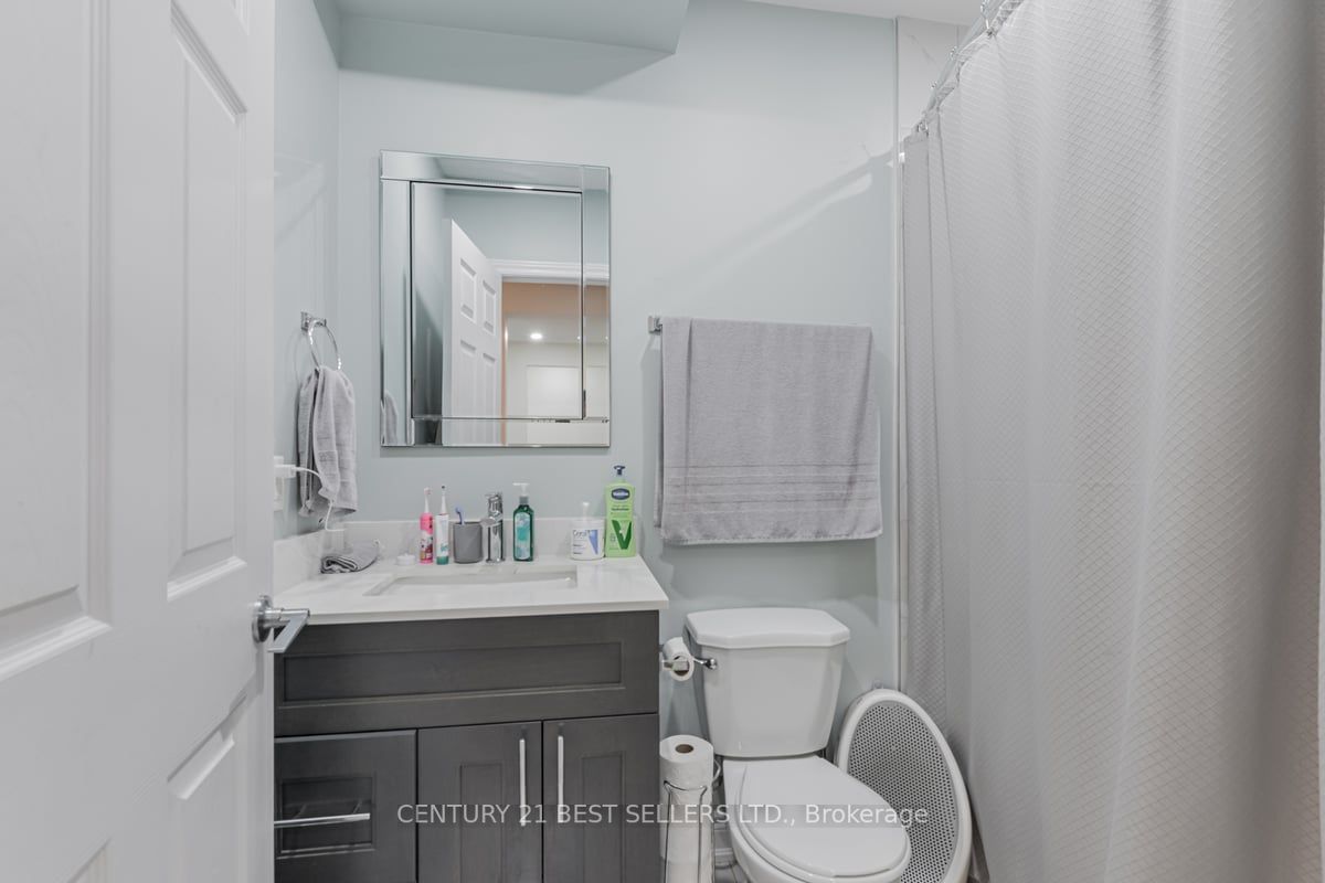 109 Hutchinson Dr