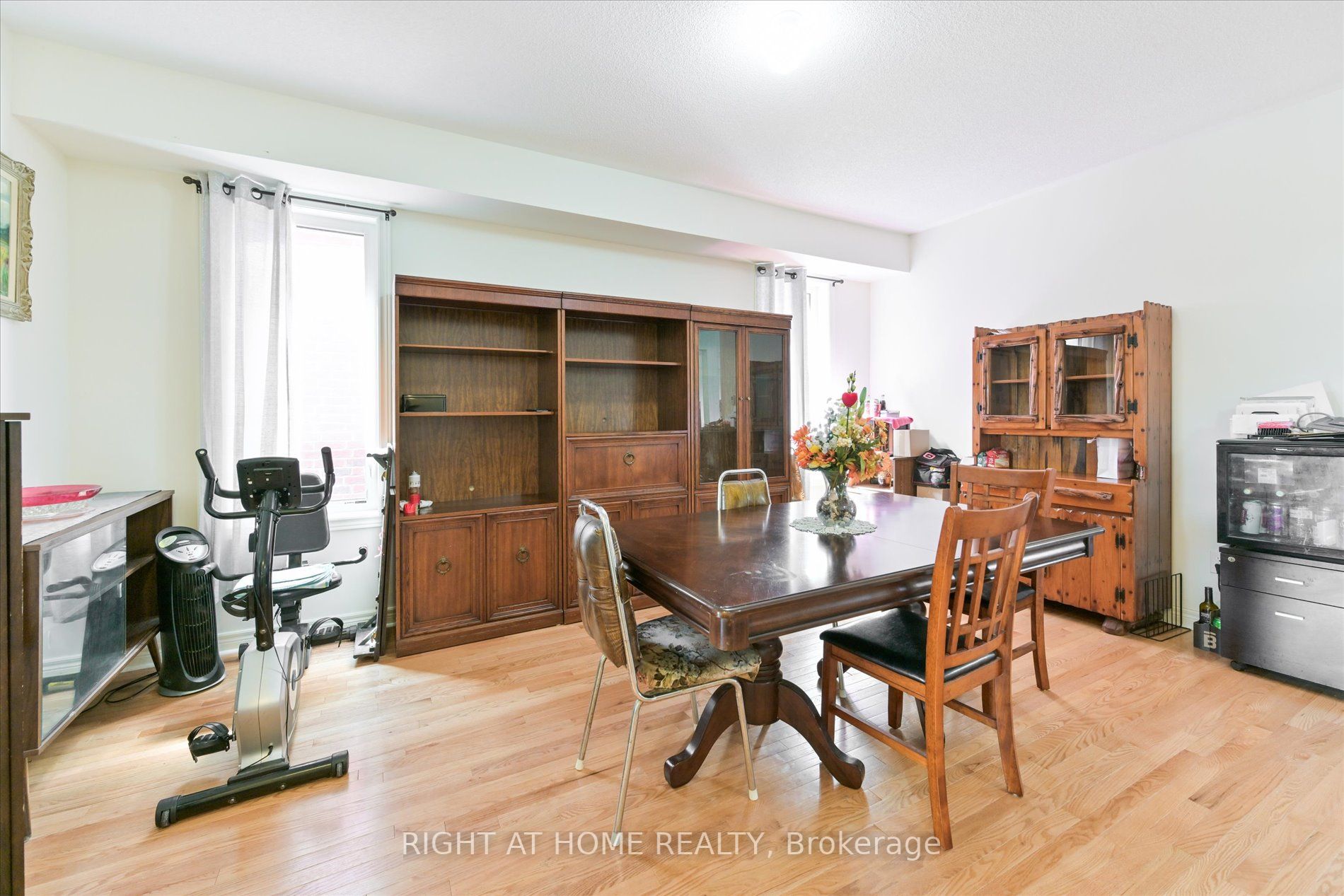 280 Greenwood Rd