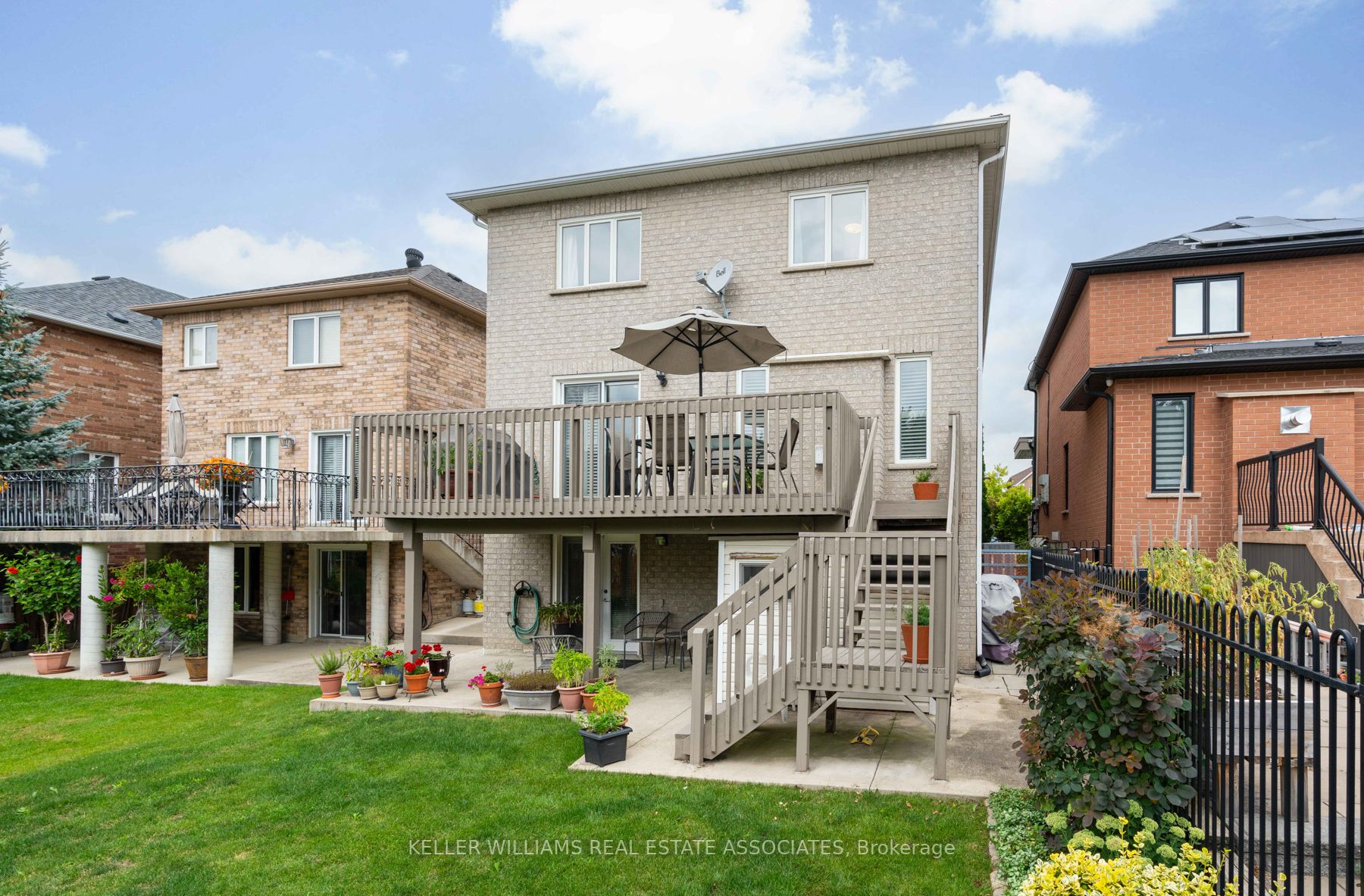 81 Crown Cres